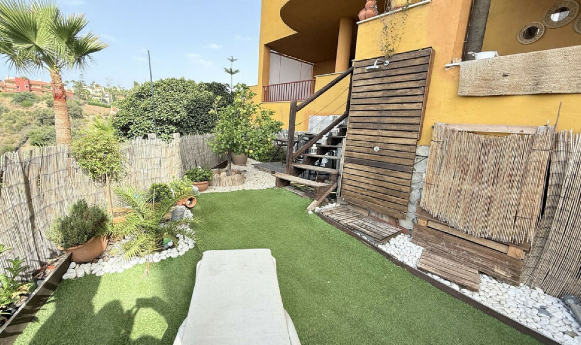 Resale - Apartment -
Reserva de Marbella