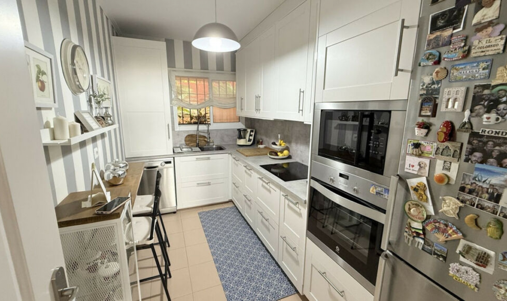 Resale - Apartment -
Reserva de Marbella