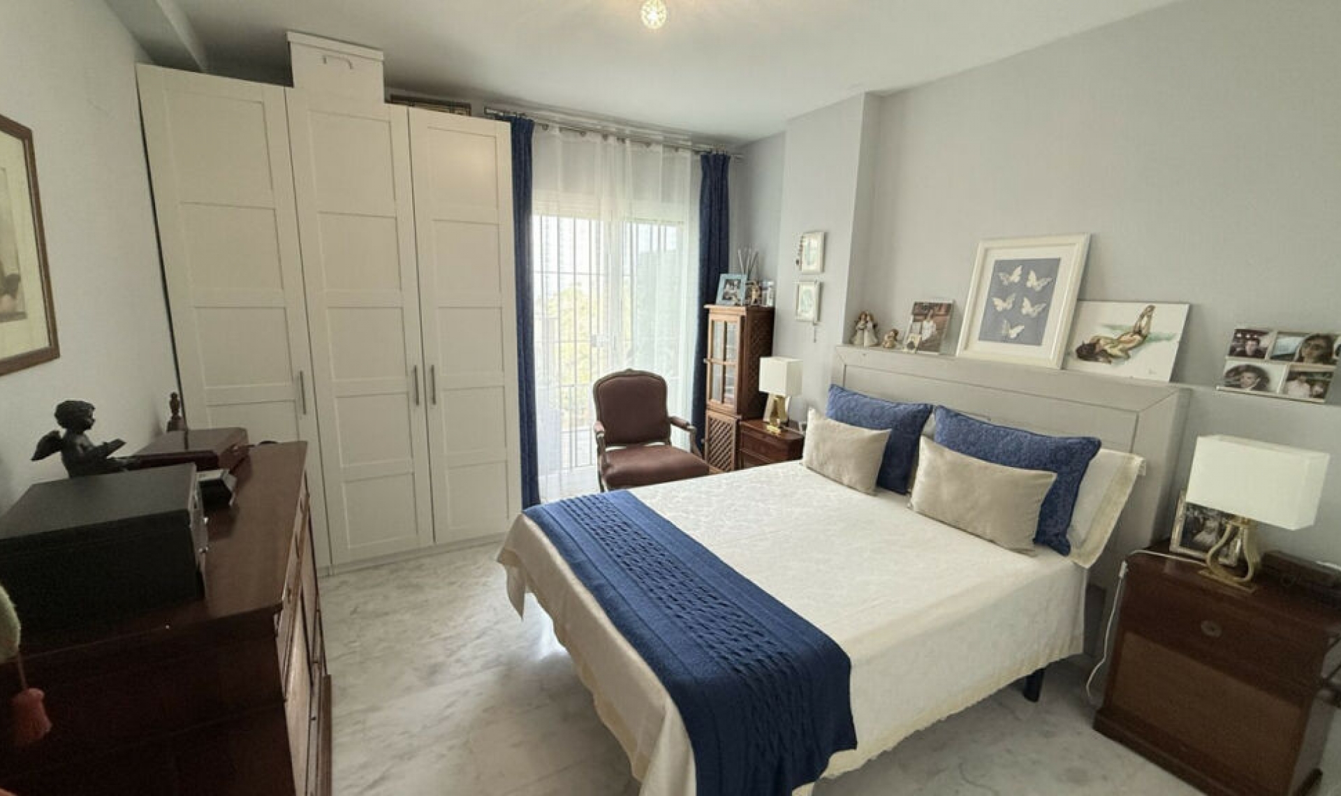 Resale - Apartment -
Reserva de Marbella