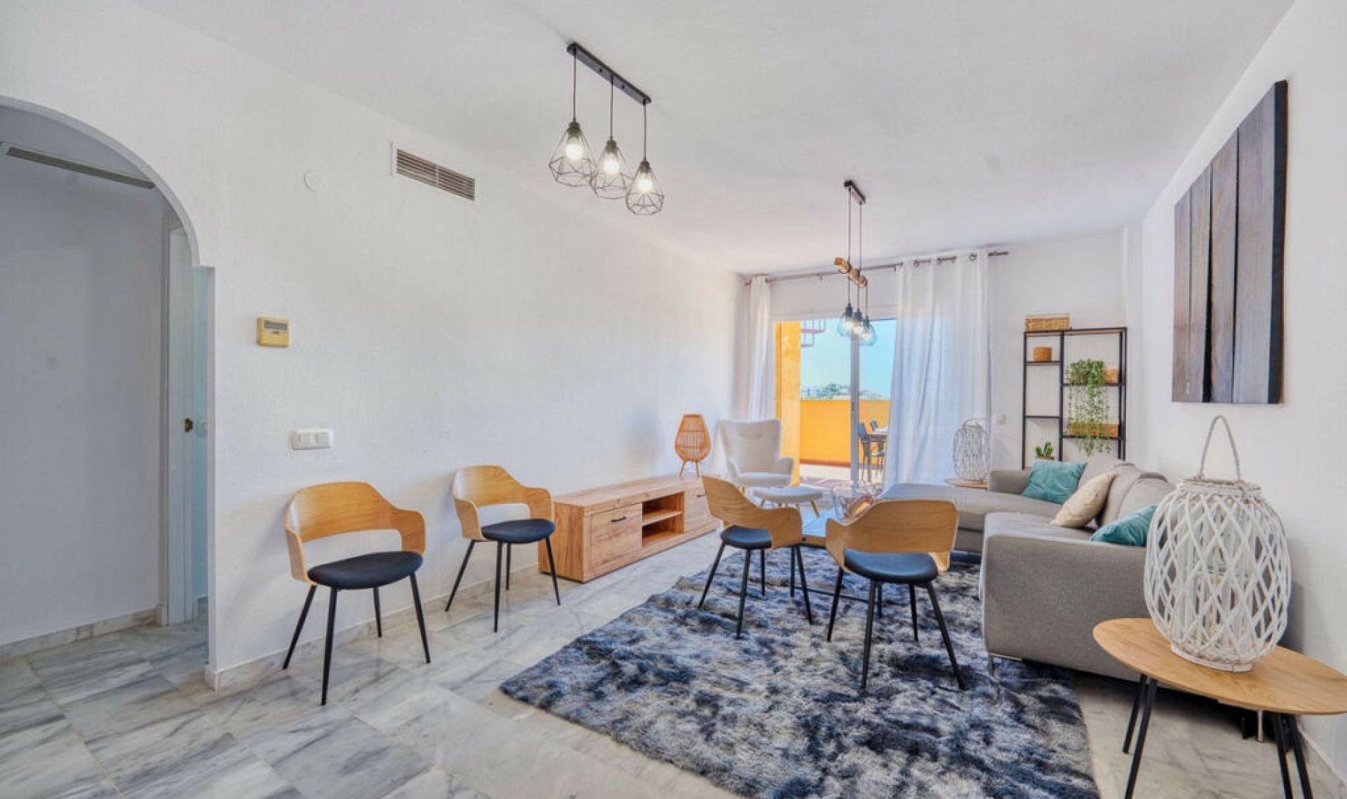 Resale - Apartment -
Reserva de Marbella