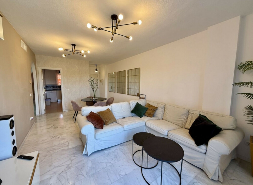 Resale - Apartment -
Reserva de Marbella