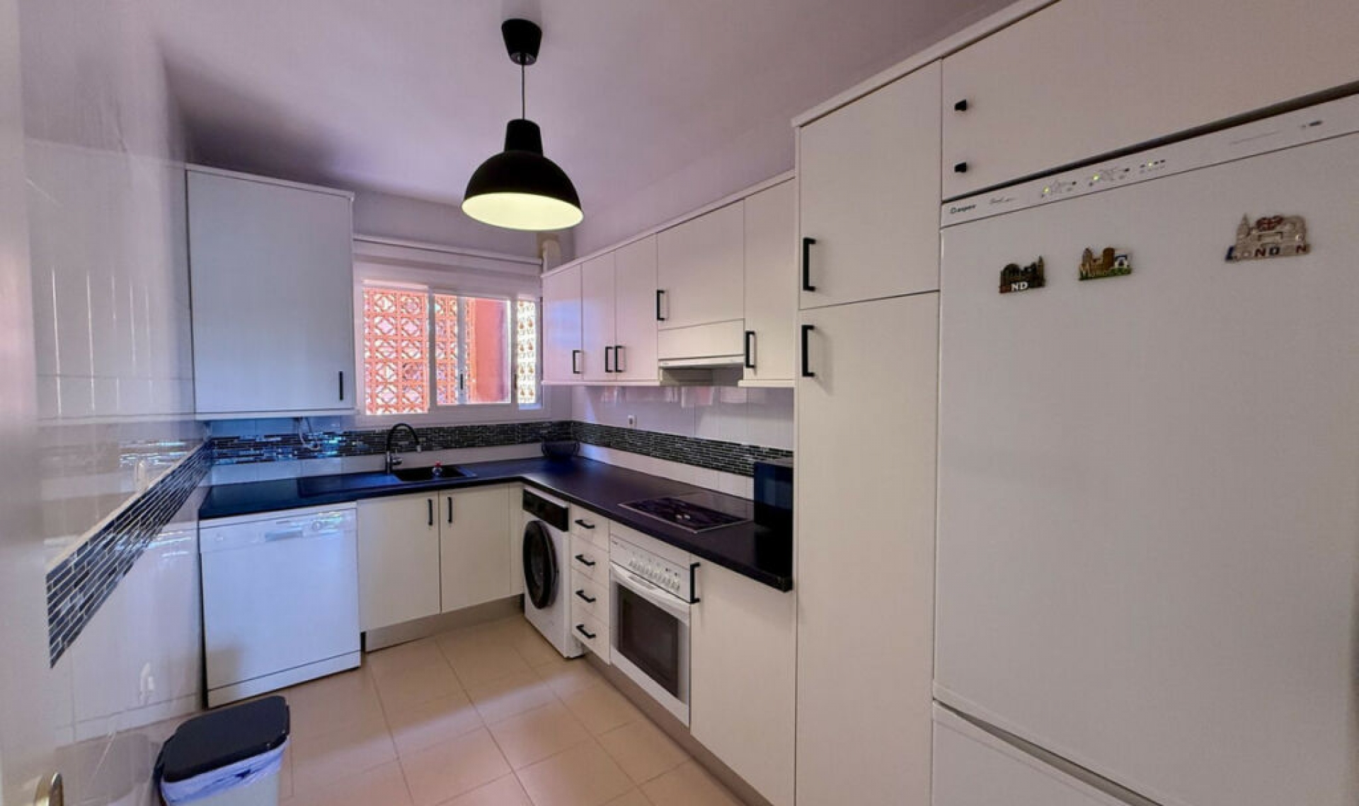 Resale - Apartment -
Reserva de Marbella