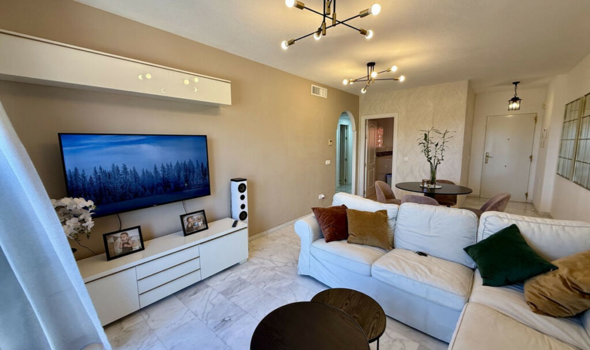 Resale - Apartment -
Reserva de Marbella