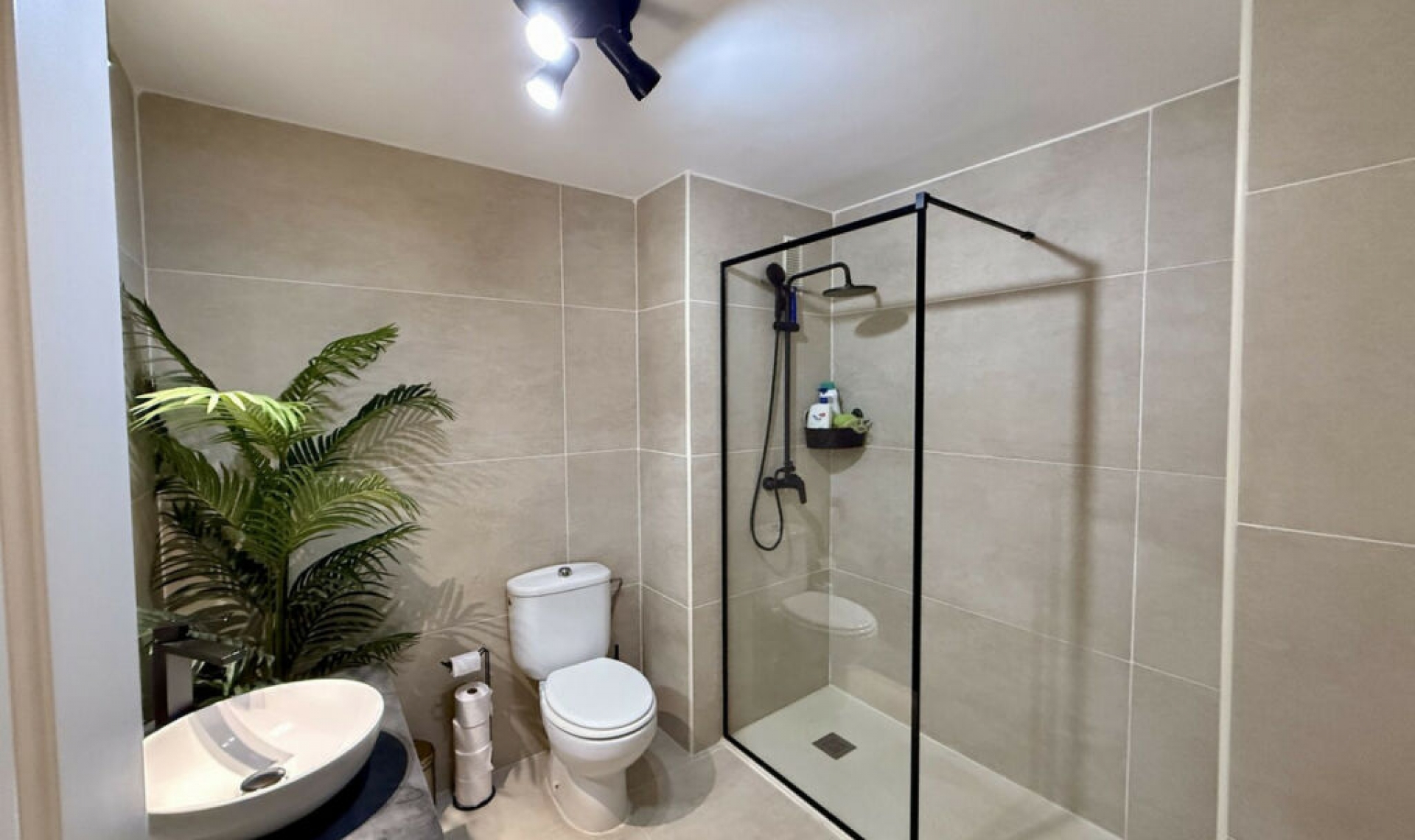 Resale - Apartment -
Reserva de Marbella