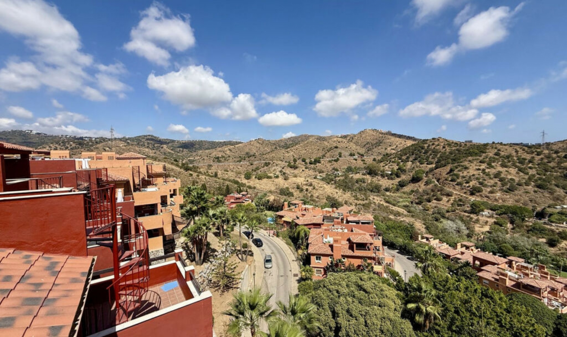 Resale - Apartment -
Reserva de Marbella