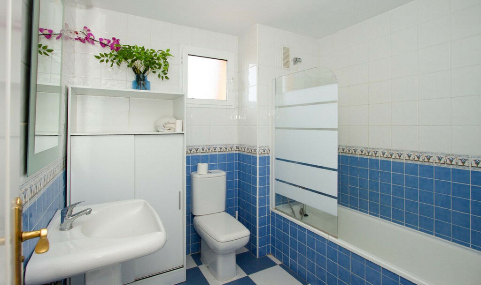 Resale - Apartment -
Reserva de Marbella