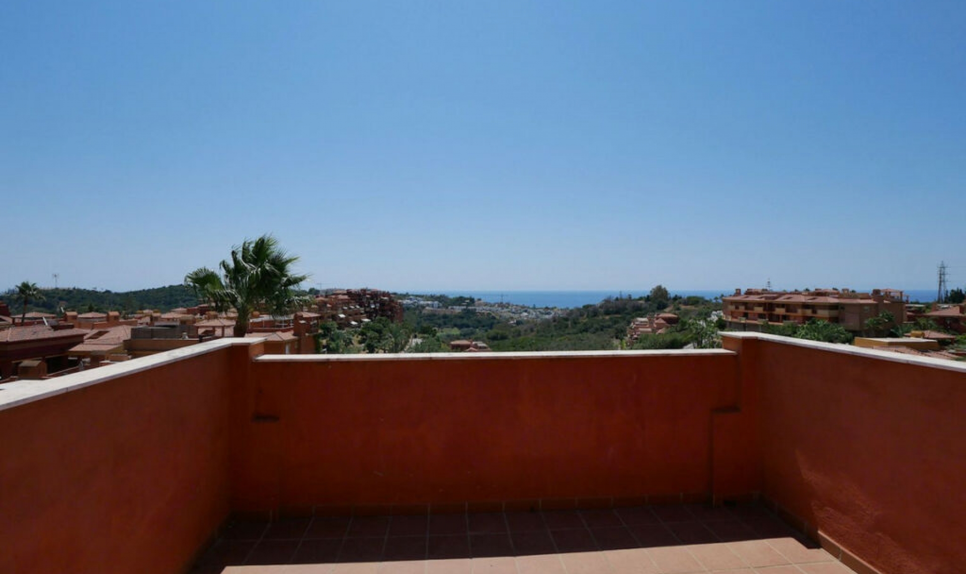 Resale - Apartment -
Reserva de Marbella