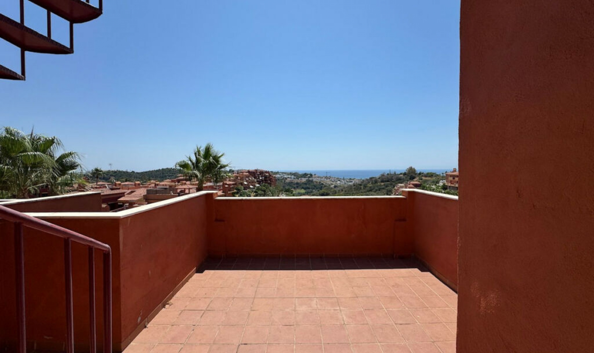 Resale - Apartment -
Reserva de Marbella