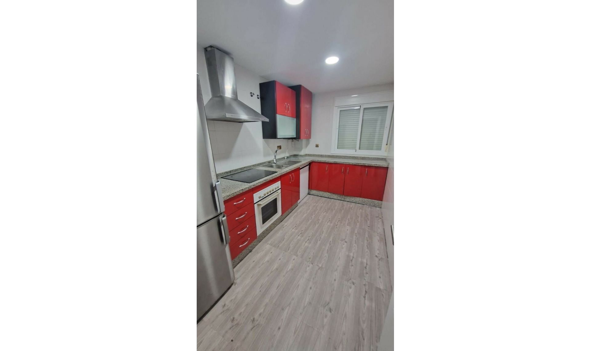 Resale - Apartment -
Rincón de la Victoria