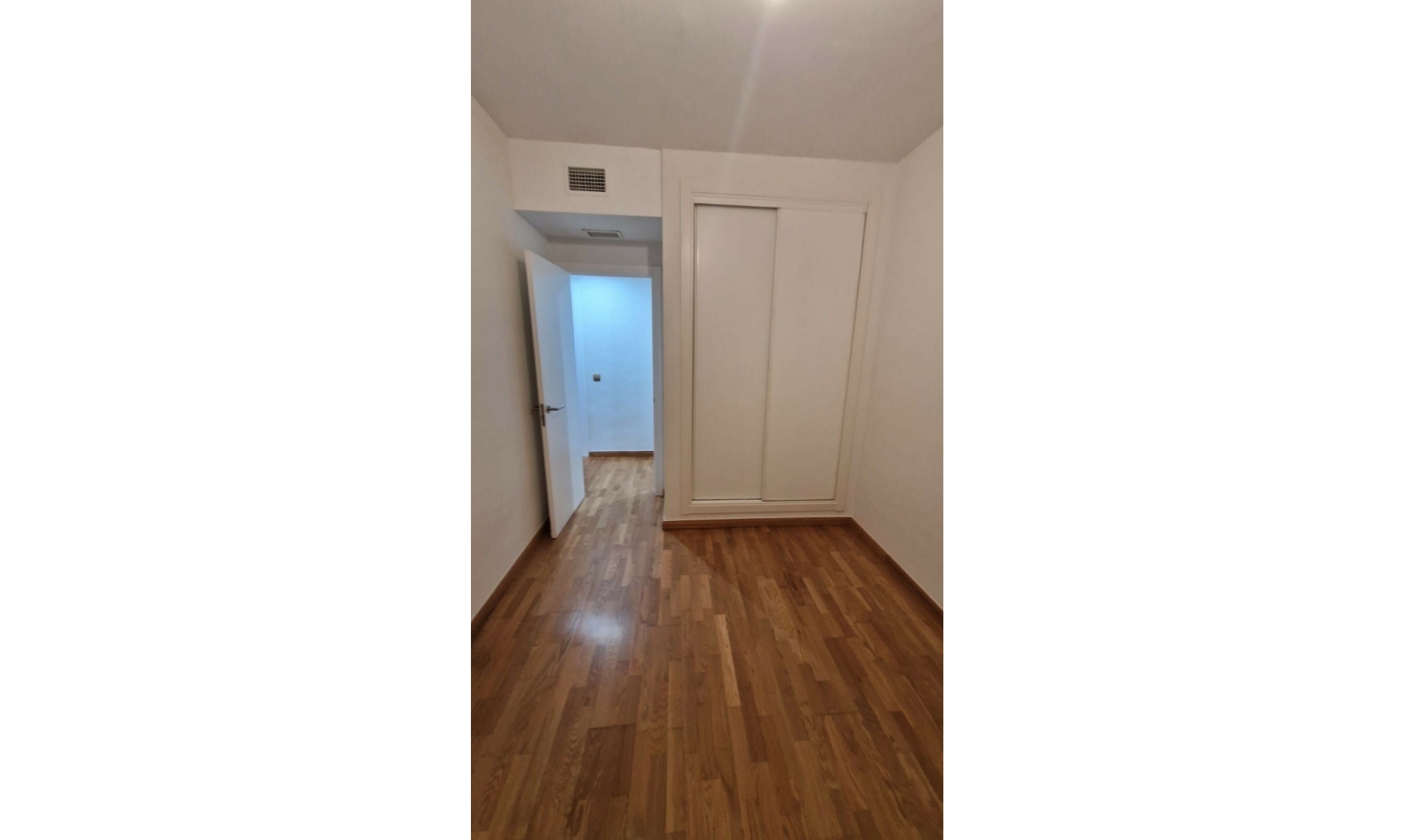 Resale - Apartment -
Rincón de la Victoria