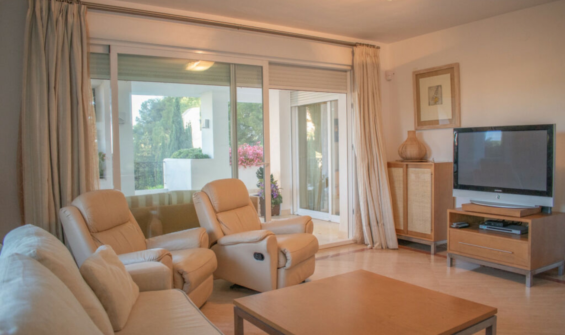 Resale - Apartment -
Río Real
