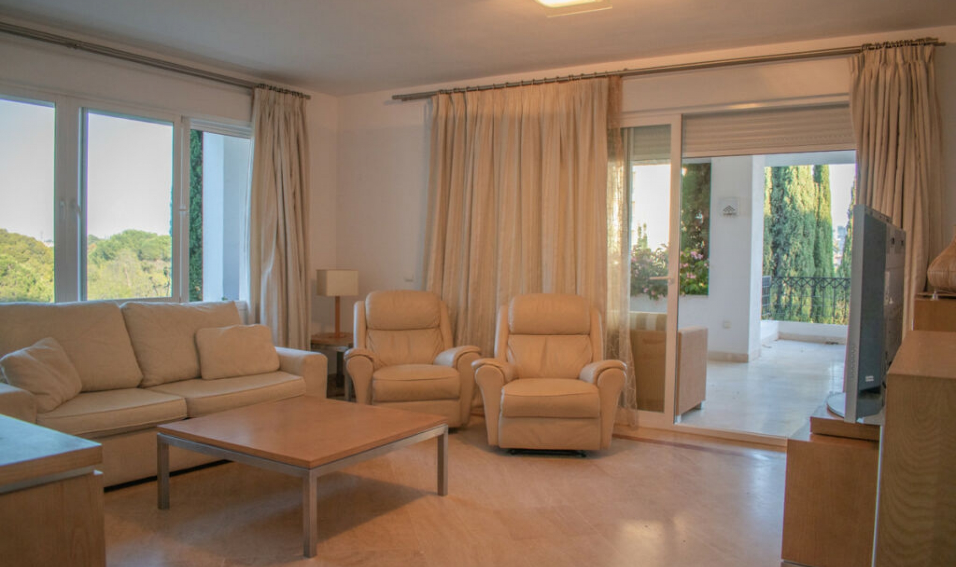 Resale - Apartment -
Río Real