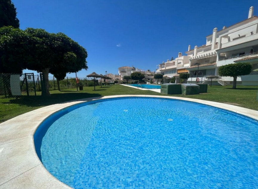 Resale - Apartment -
Río Real