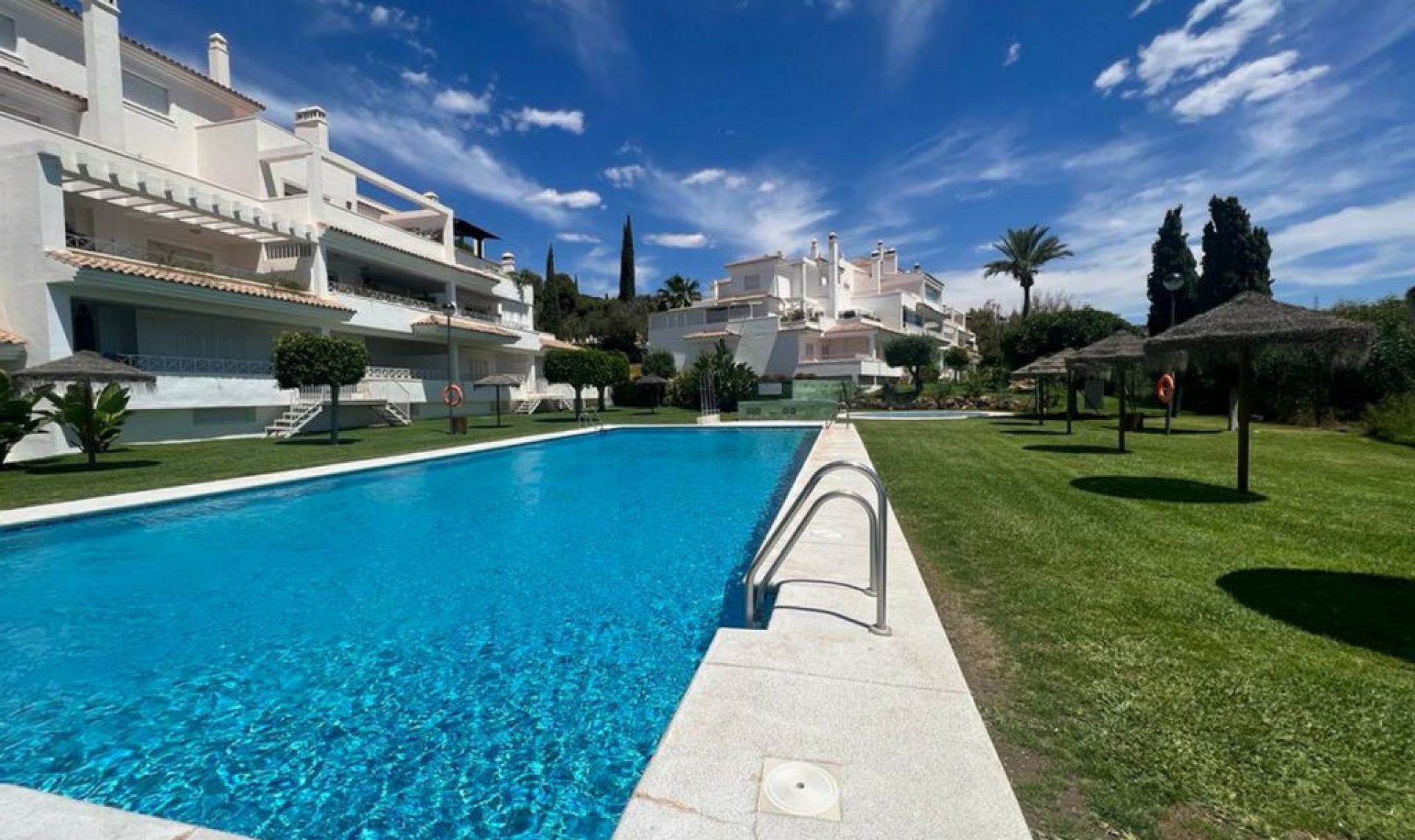 Resale - Apartment -
Río Real