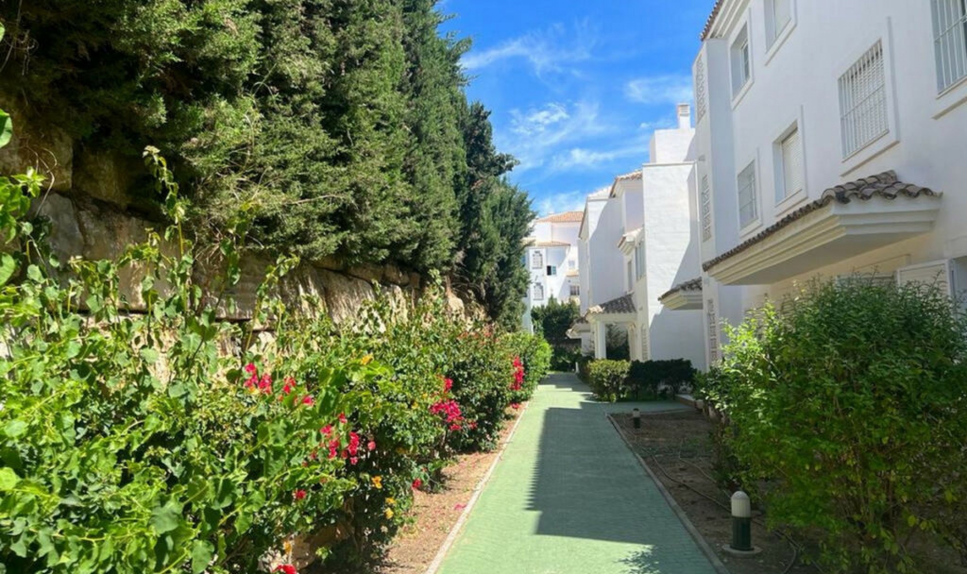 Resale - Apartment -
Río Real
