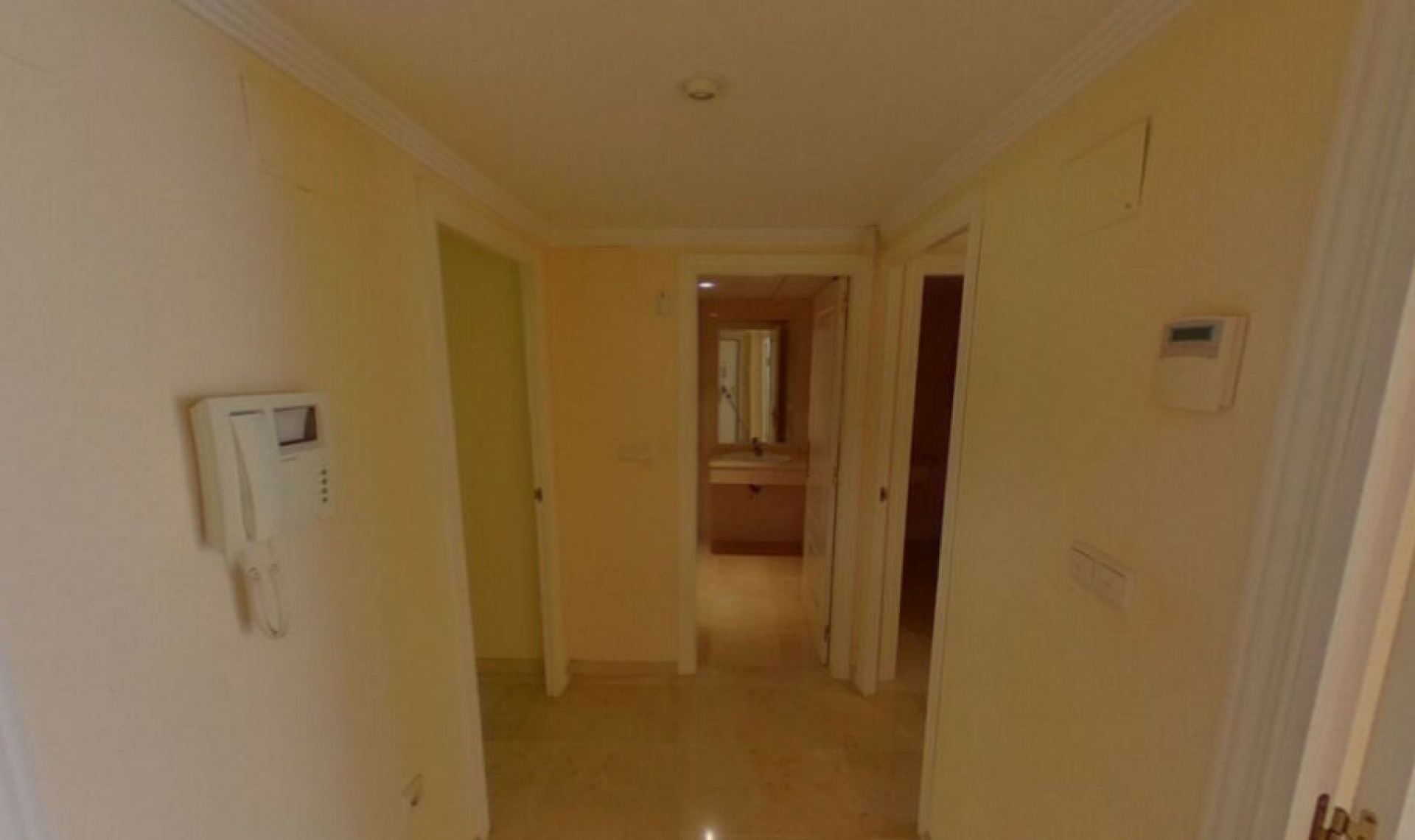 Resale - Apartment -
Río Real