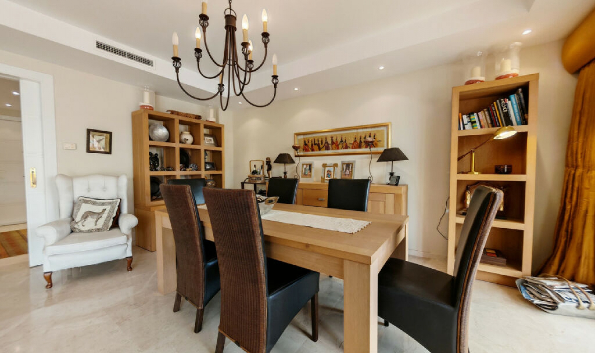 Resale - Apartment -
Río Real