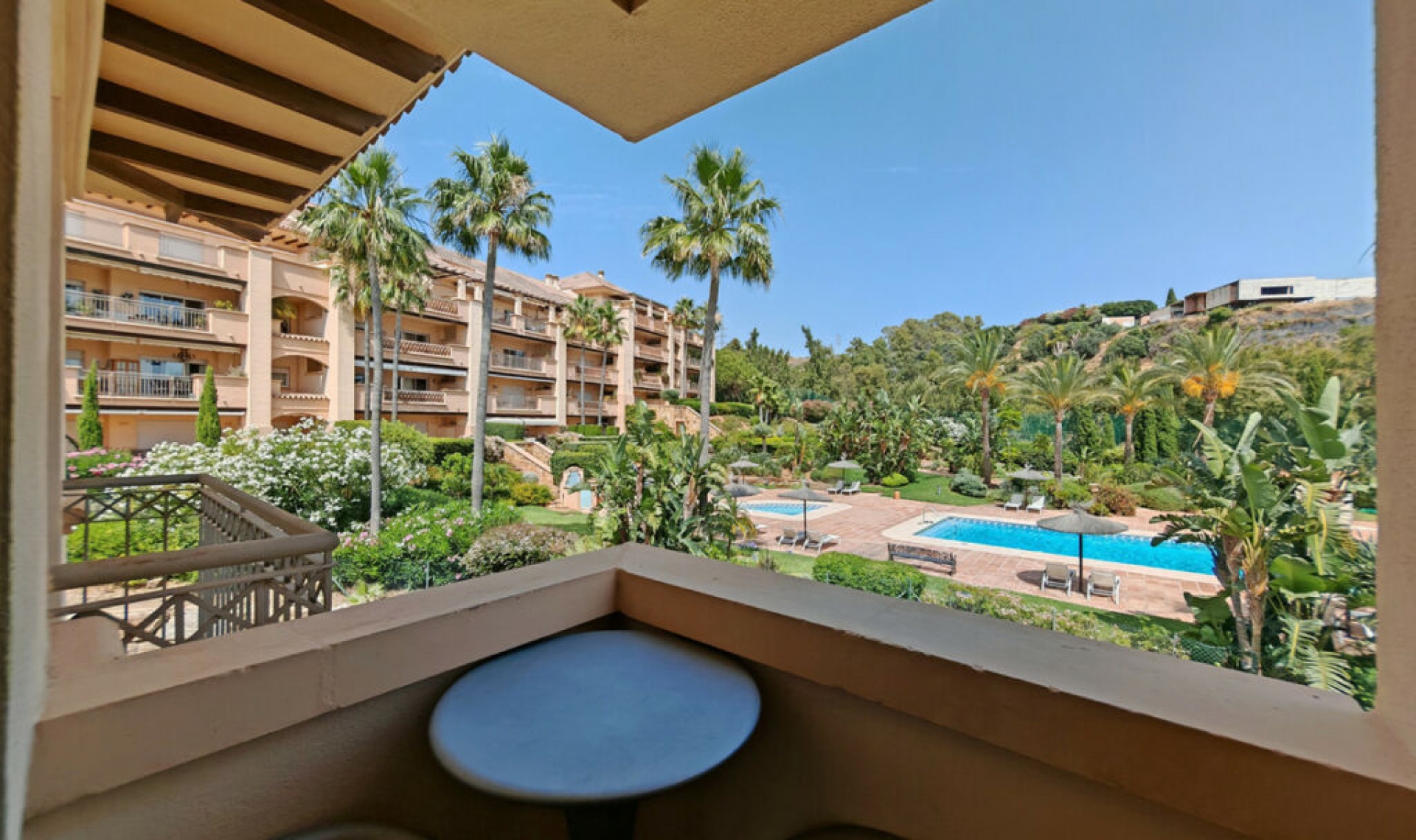 Resale - Apartment -
Río Real