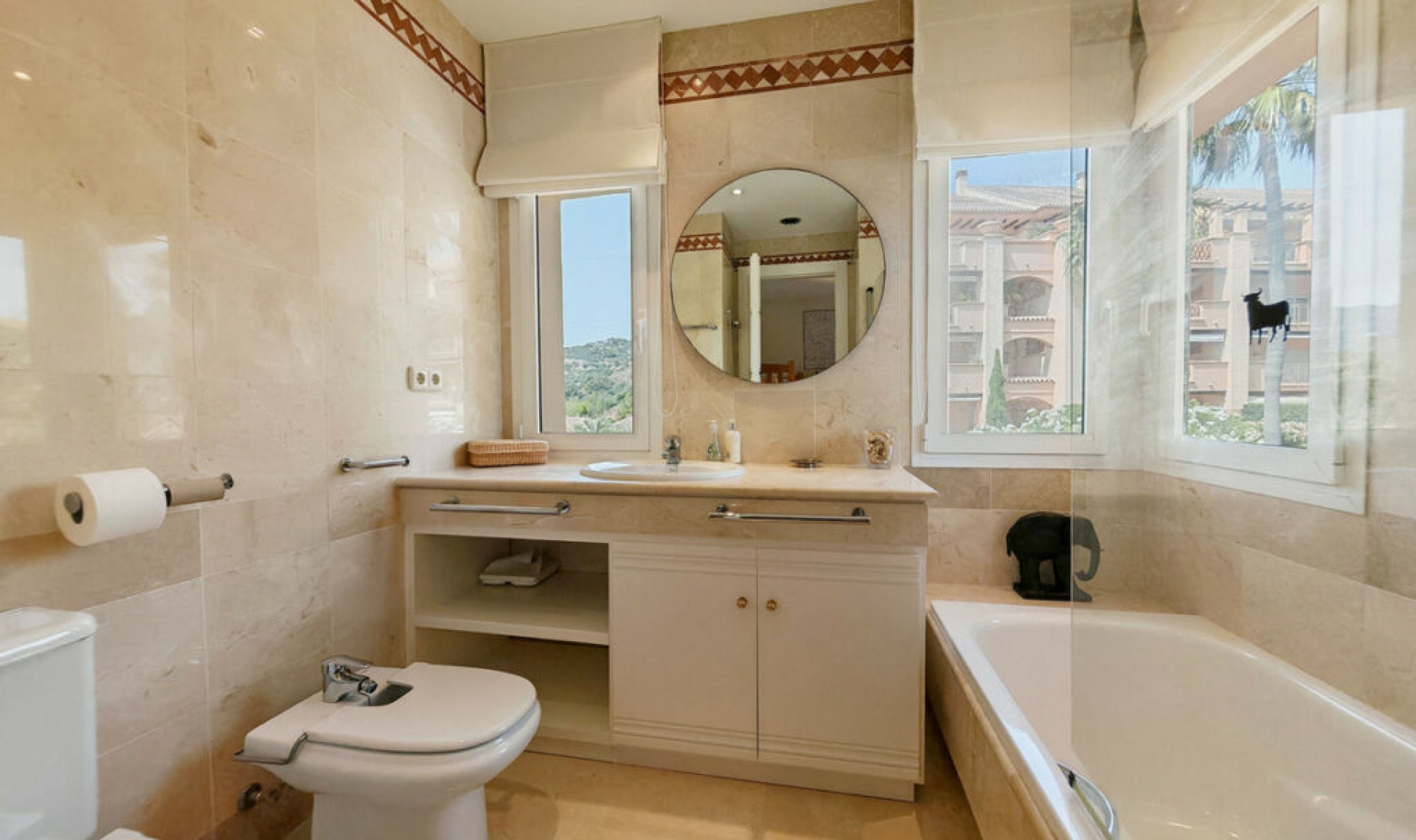 Resale - Apartment -
Río Real