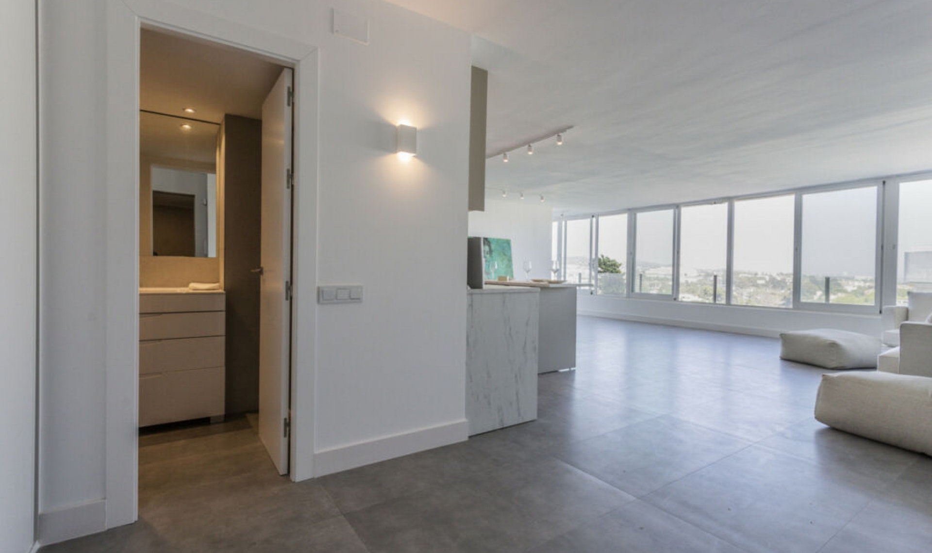 Resale - Apartment -
Río Real