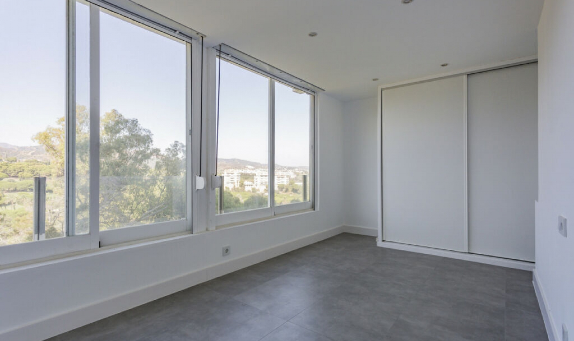 Resale - Apartment -
Río Real