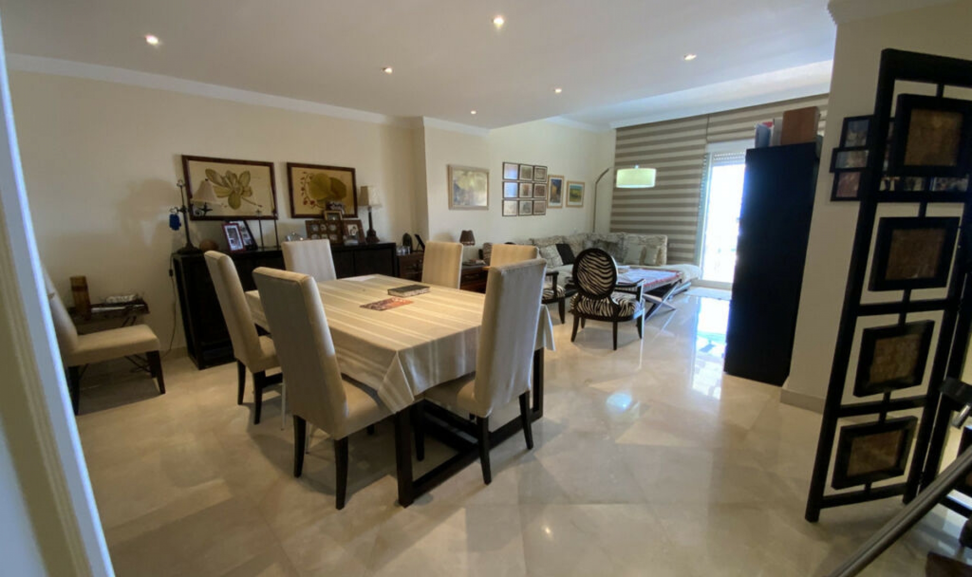 Resale - Apartment -
Río Real