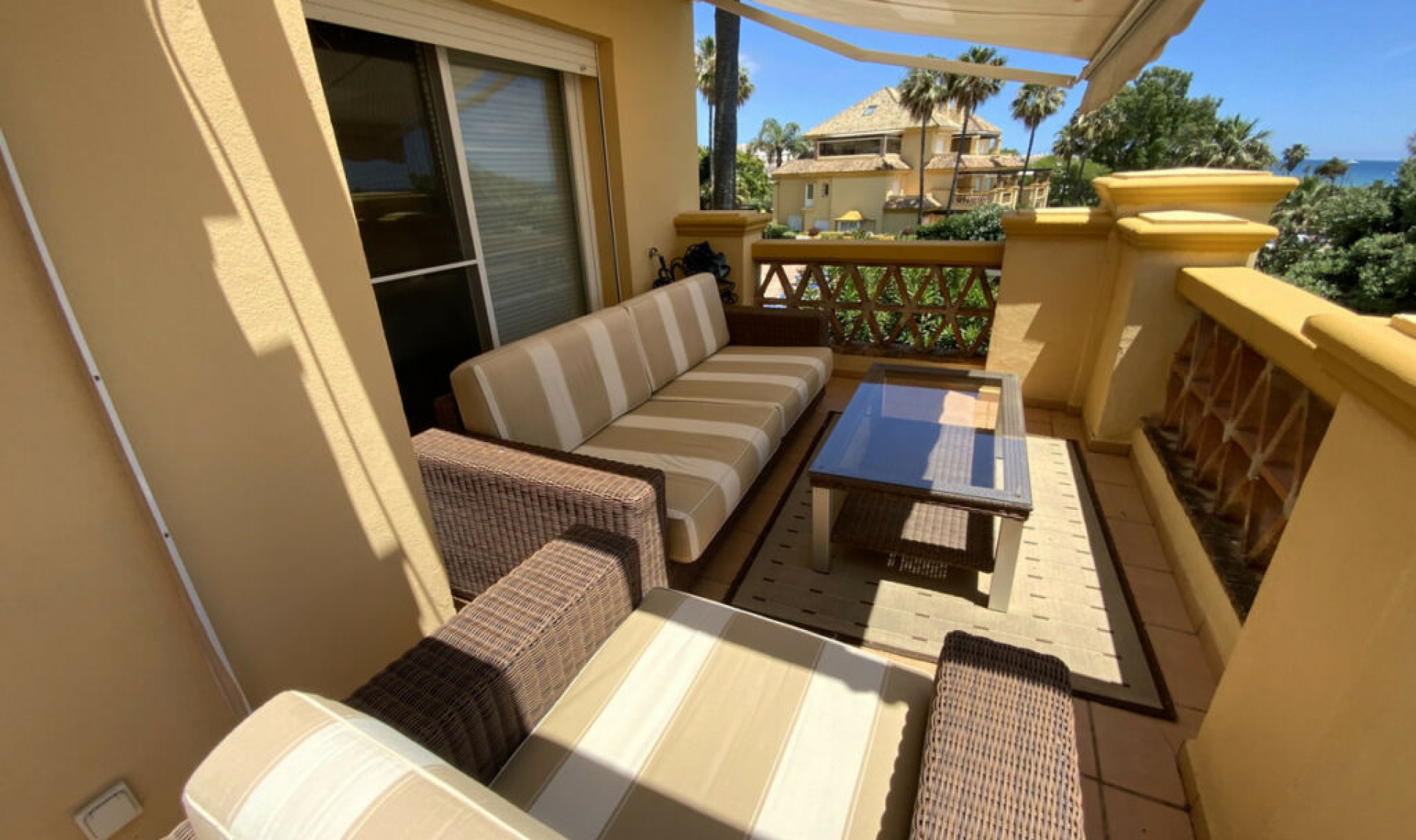 Resale - Apartment -
Río Real