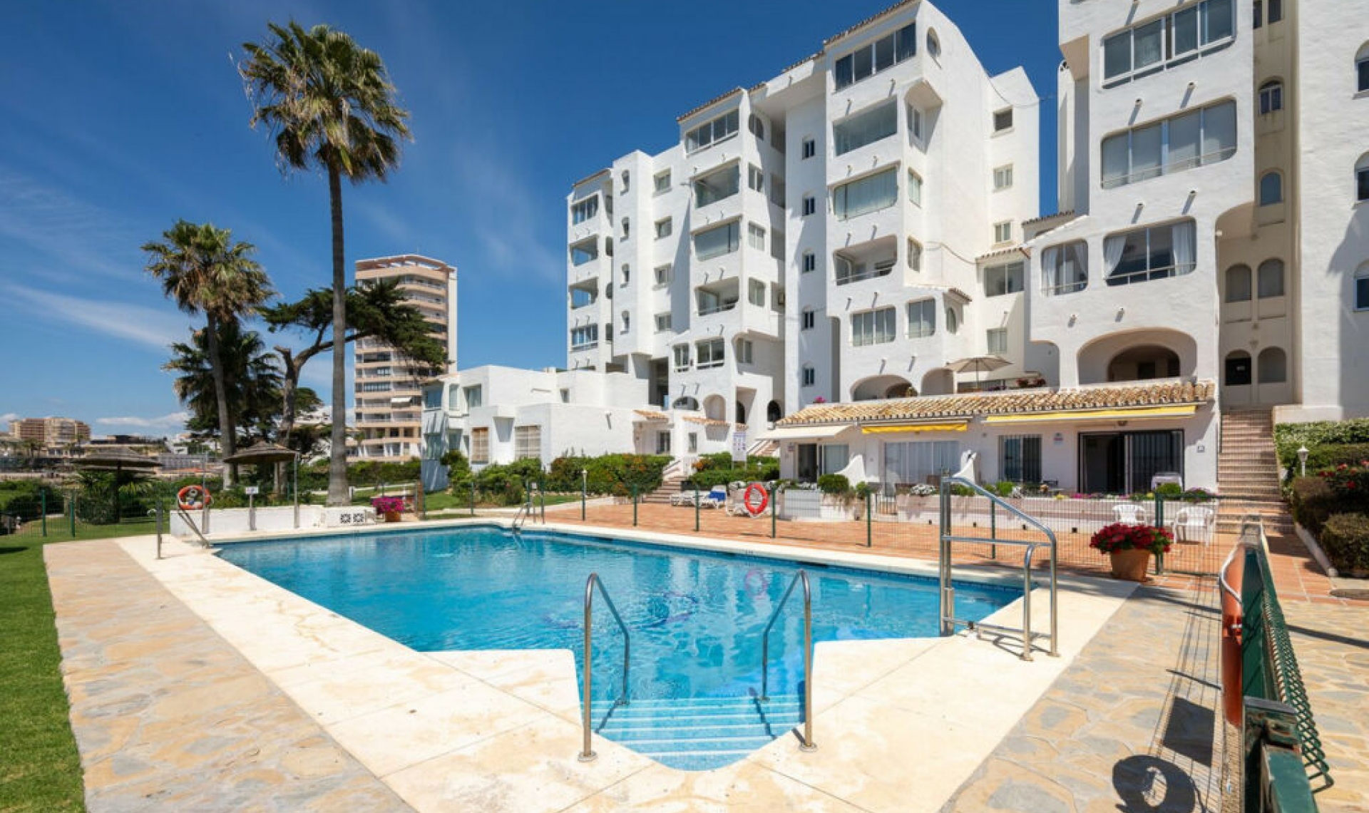 Resale - Apartment -
Riviera del Sol