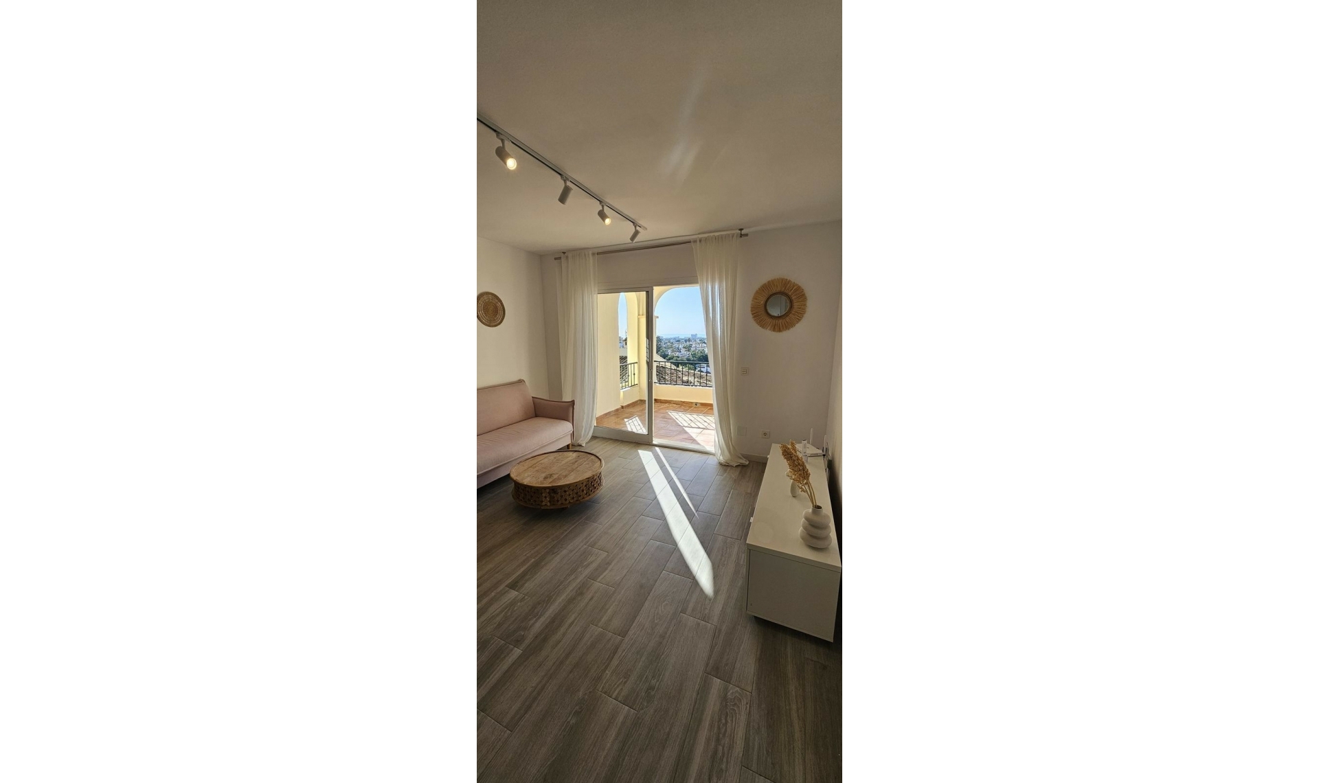 Resale - Apartment -
Riviera del Sol