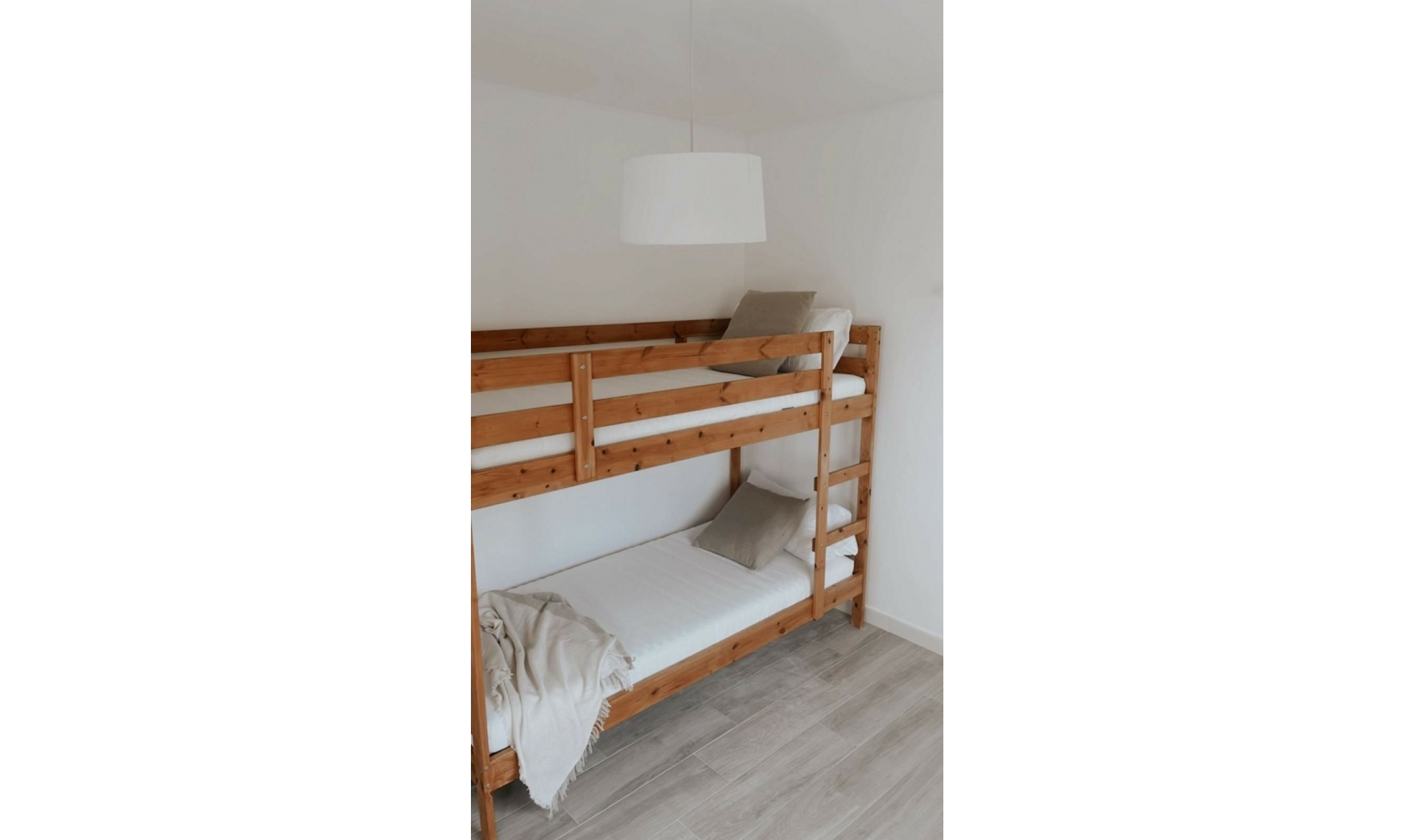 Resale - Apartment -
Riviera del Sol