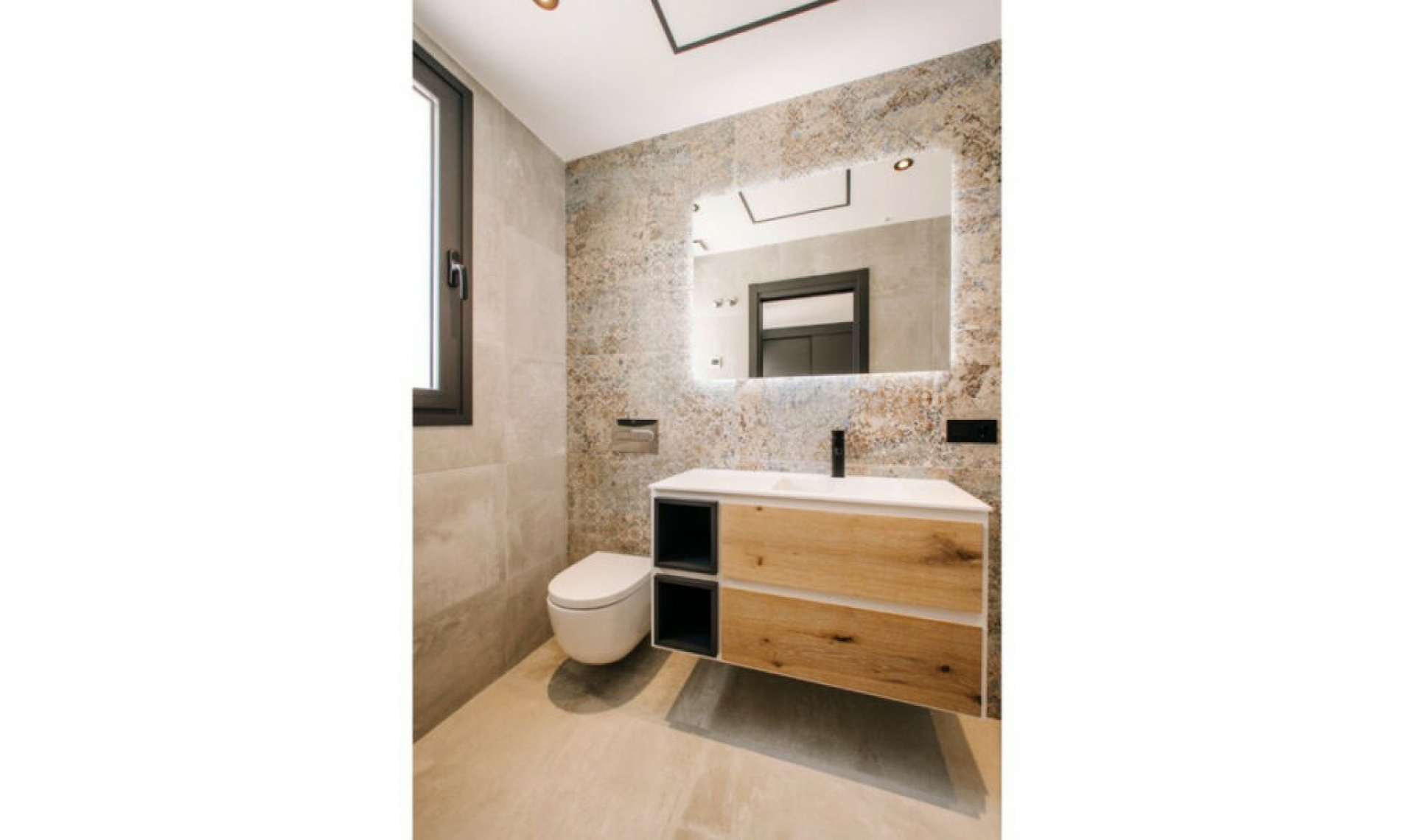 Resale - Apartment -
Rojales