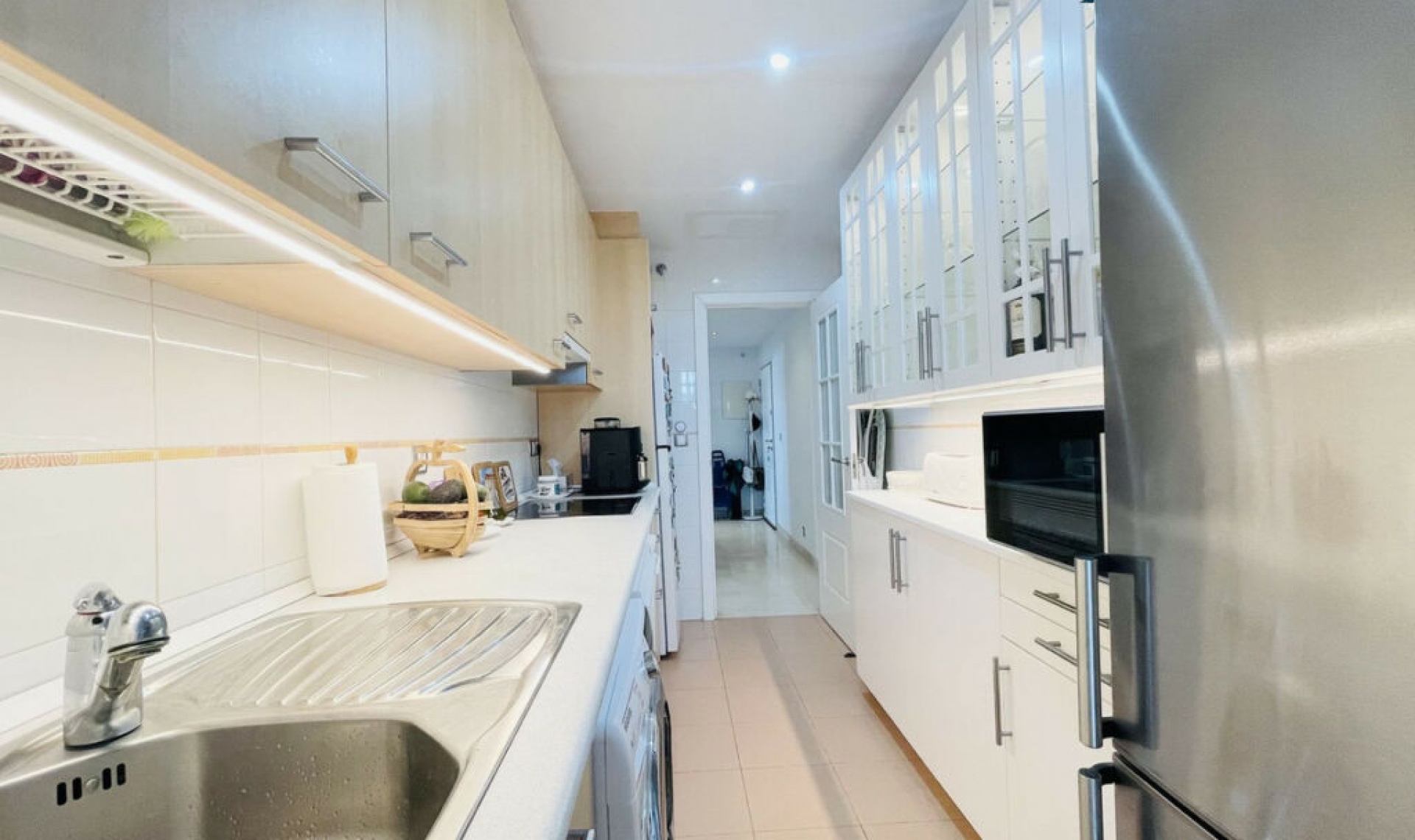 Resale - Apartment -
San Luis de Sabinillas