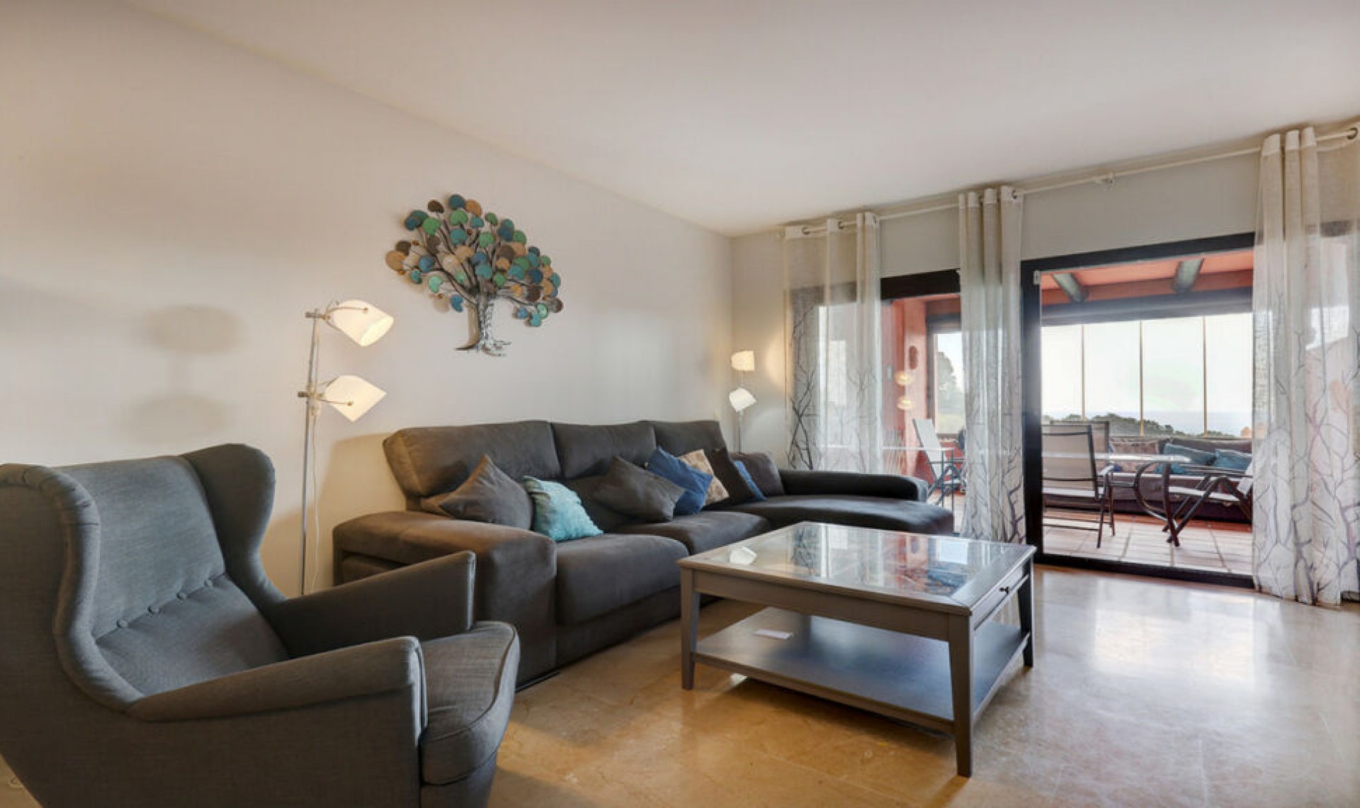 Resale - Apartment -
San Luis de Sabinillas