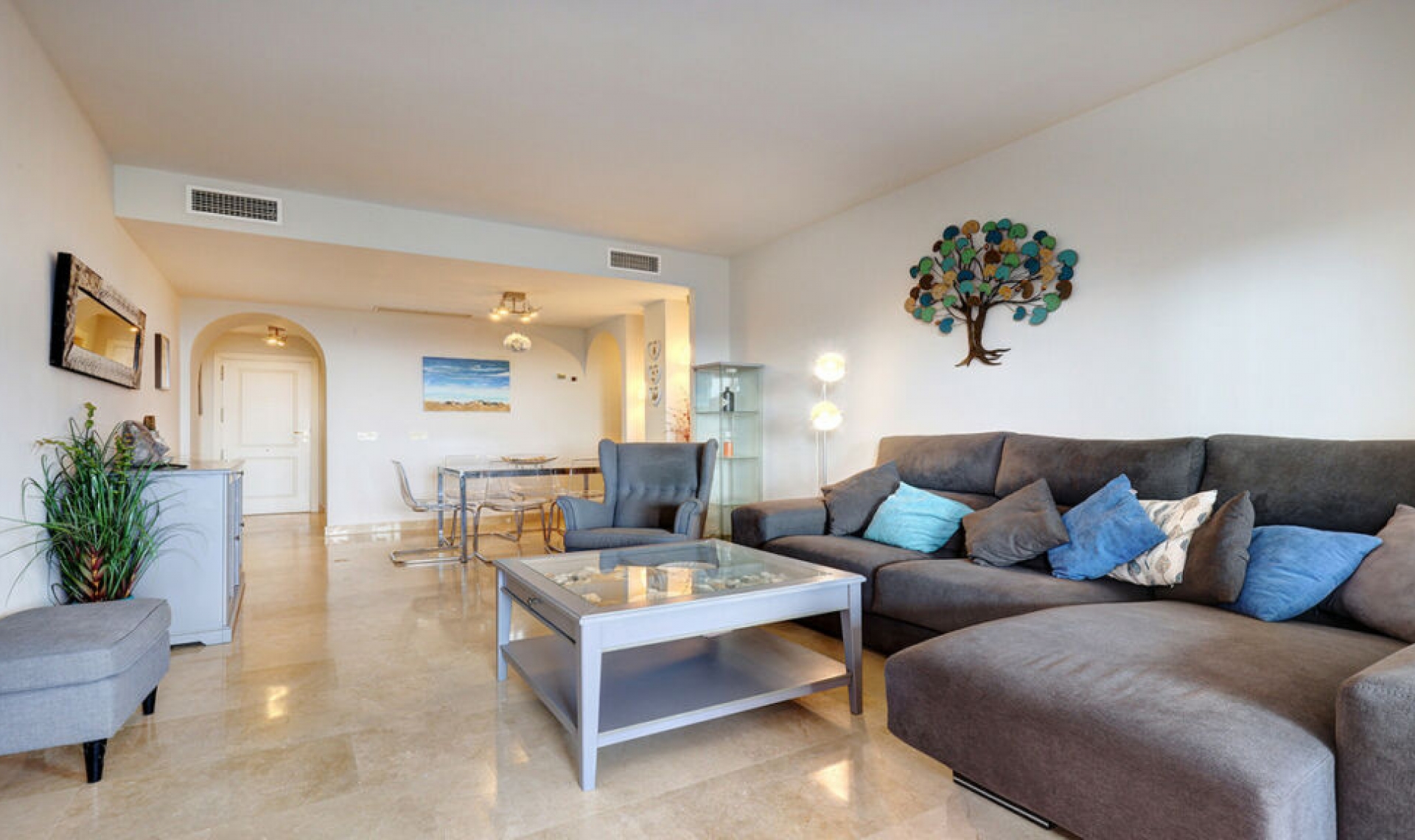 Resale - Apartment -
San Luis de Sabinillas