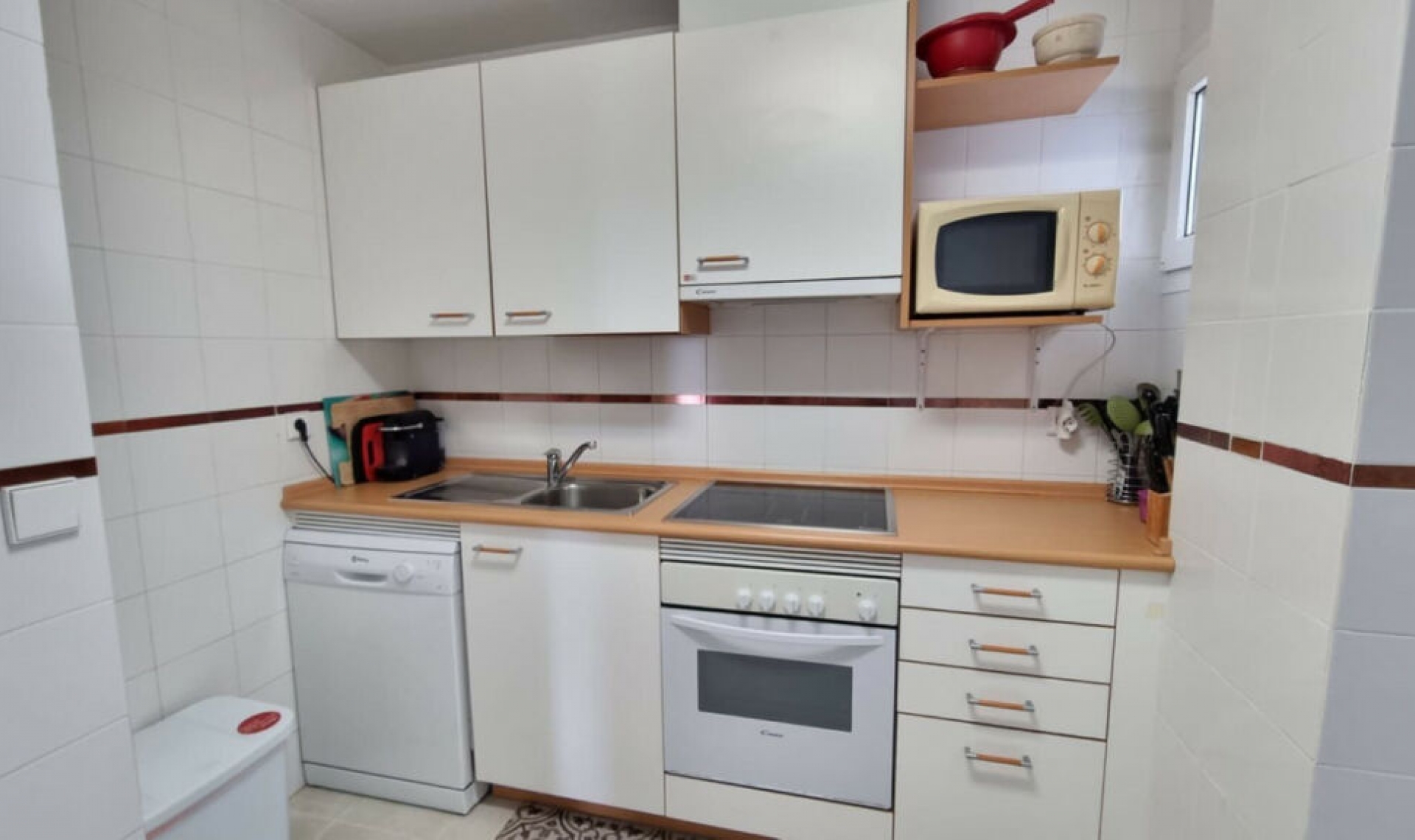 Resale - Apartment -
San Luis de Sabinillas