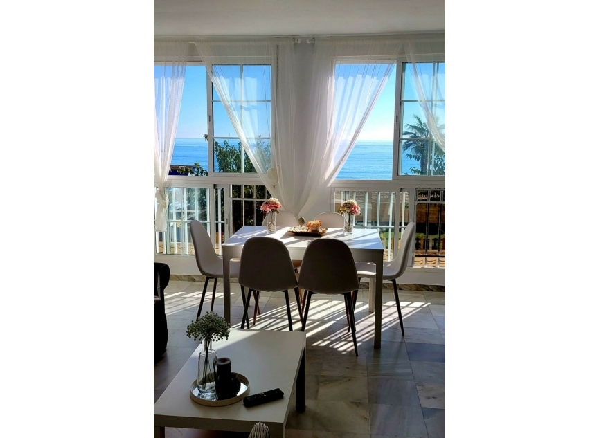 Resale - Apartment -
San Luis de Sabinillas