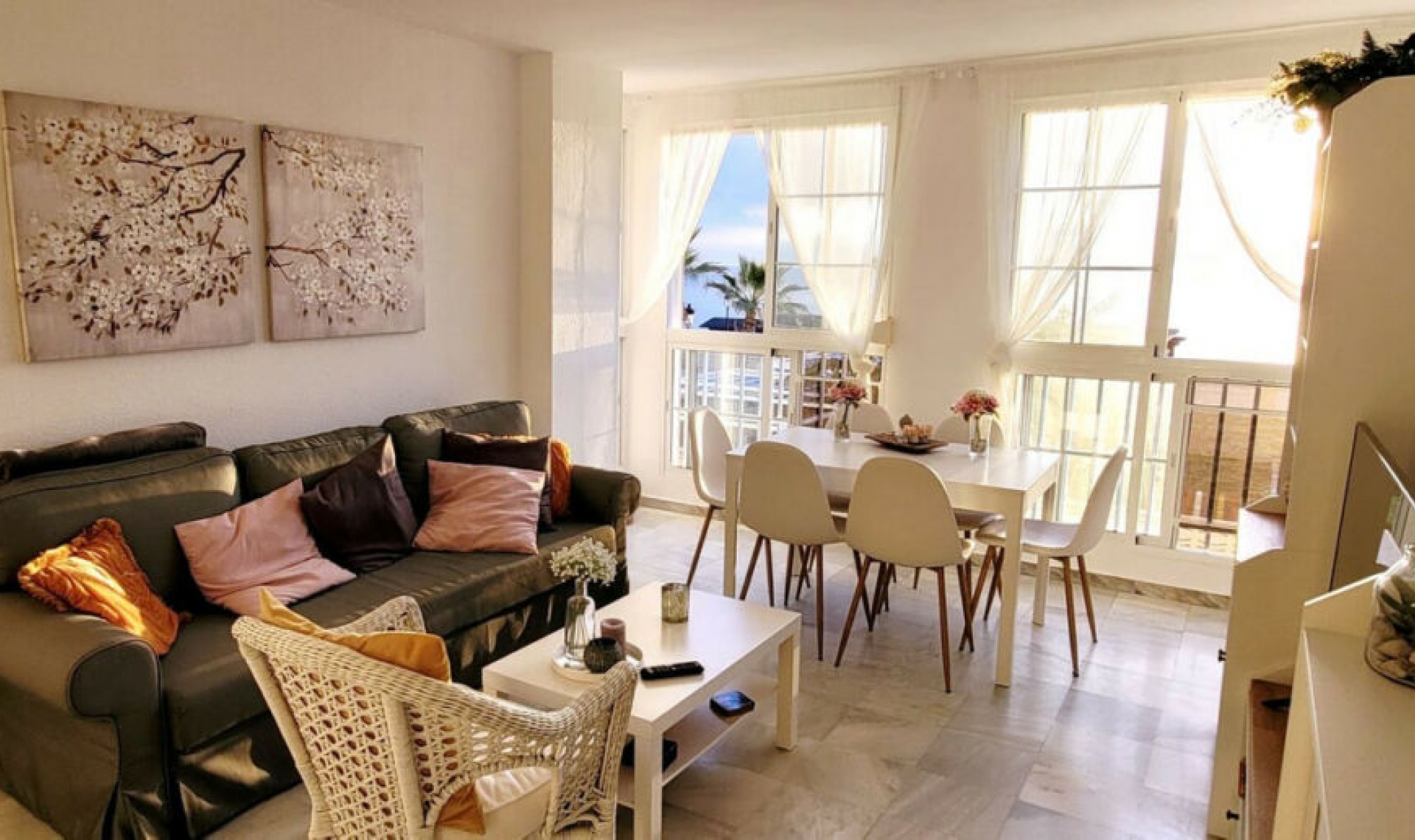 Resale - Apartment -
San Luis de Sabinillas