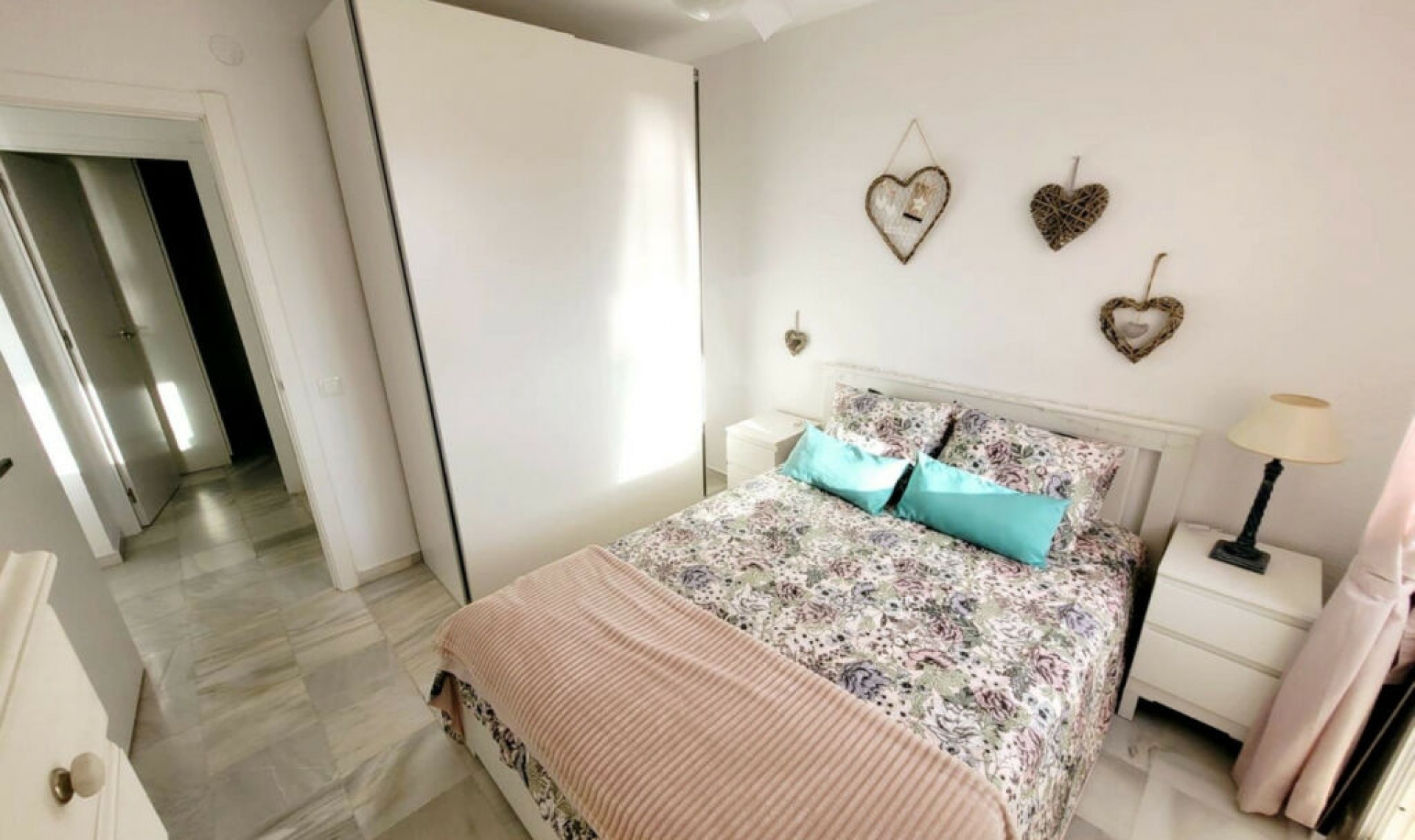 Resale - Apartment -
San Luis de Sabinillas