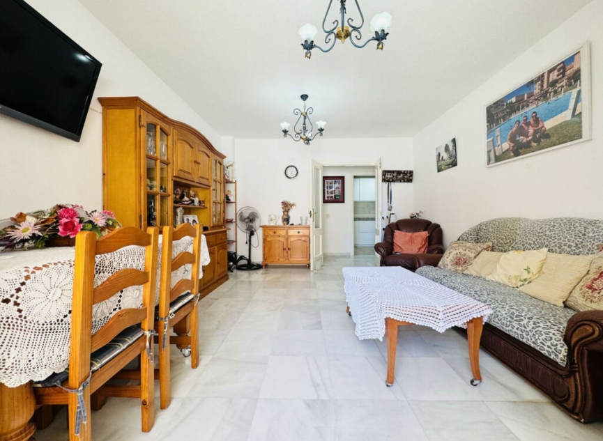 Resale - Apartment -
San Luis de Sabinillas
