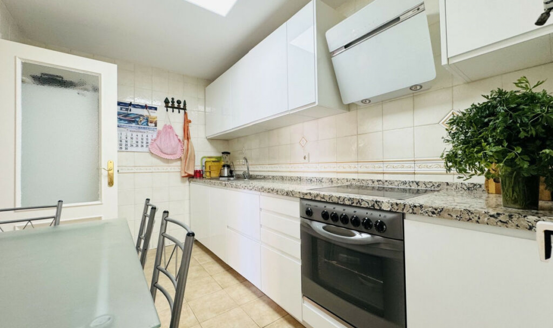 Resale - Apartment -
San Luis de Sabinillas