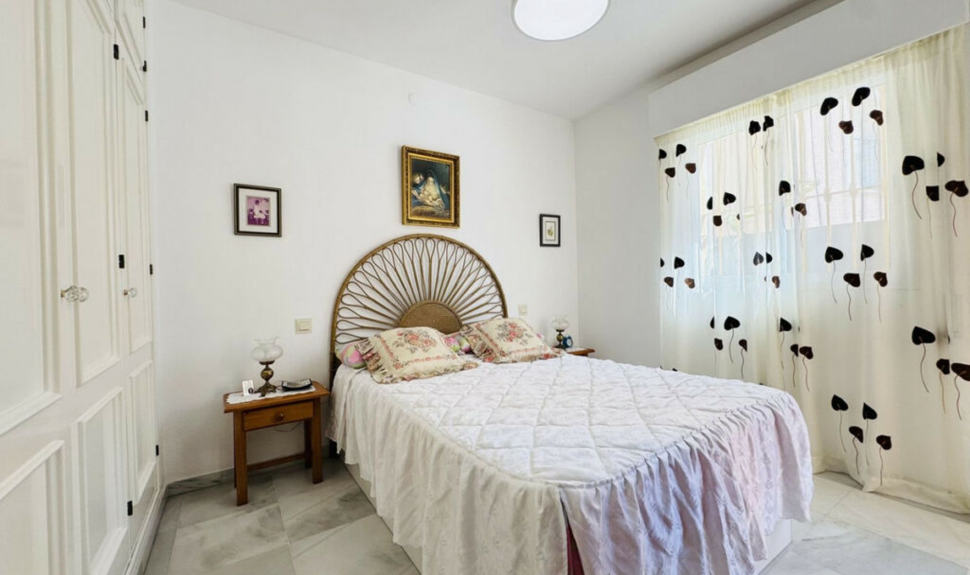 Resale - Apartment -
San Luis de Sabinillas