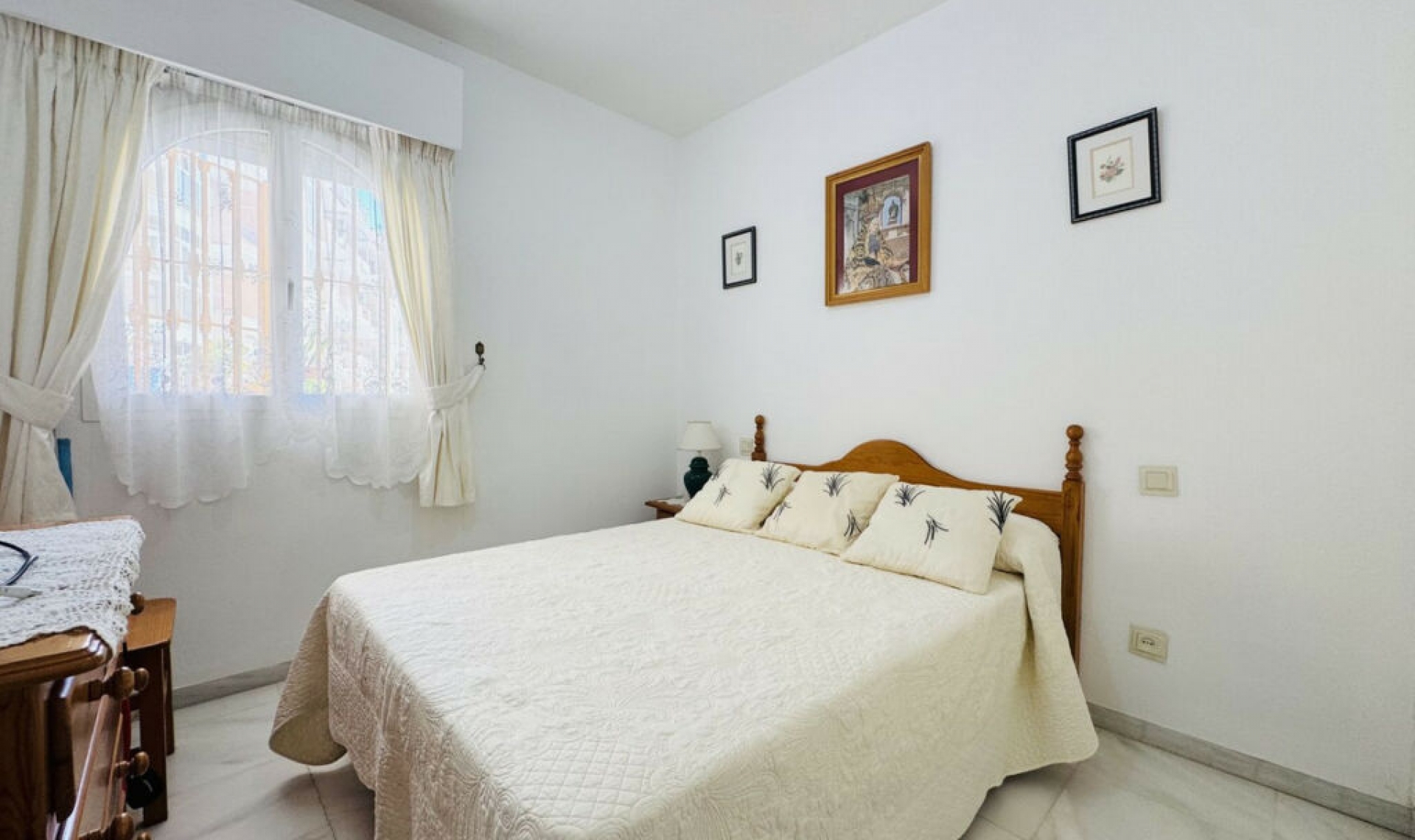 Resale - Apartment -
San Luis de Sabinillas