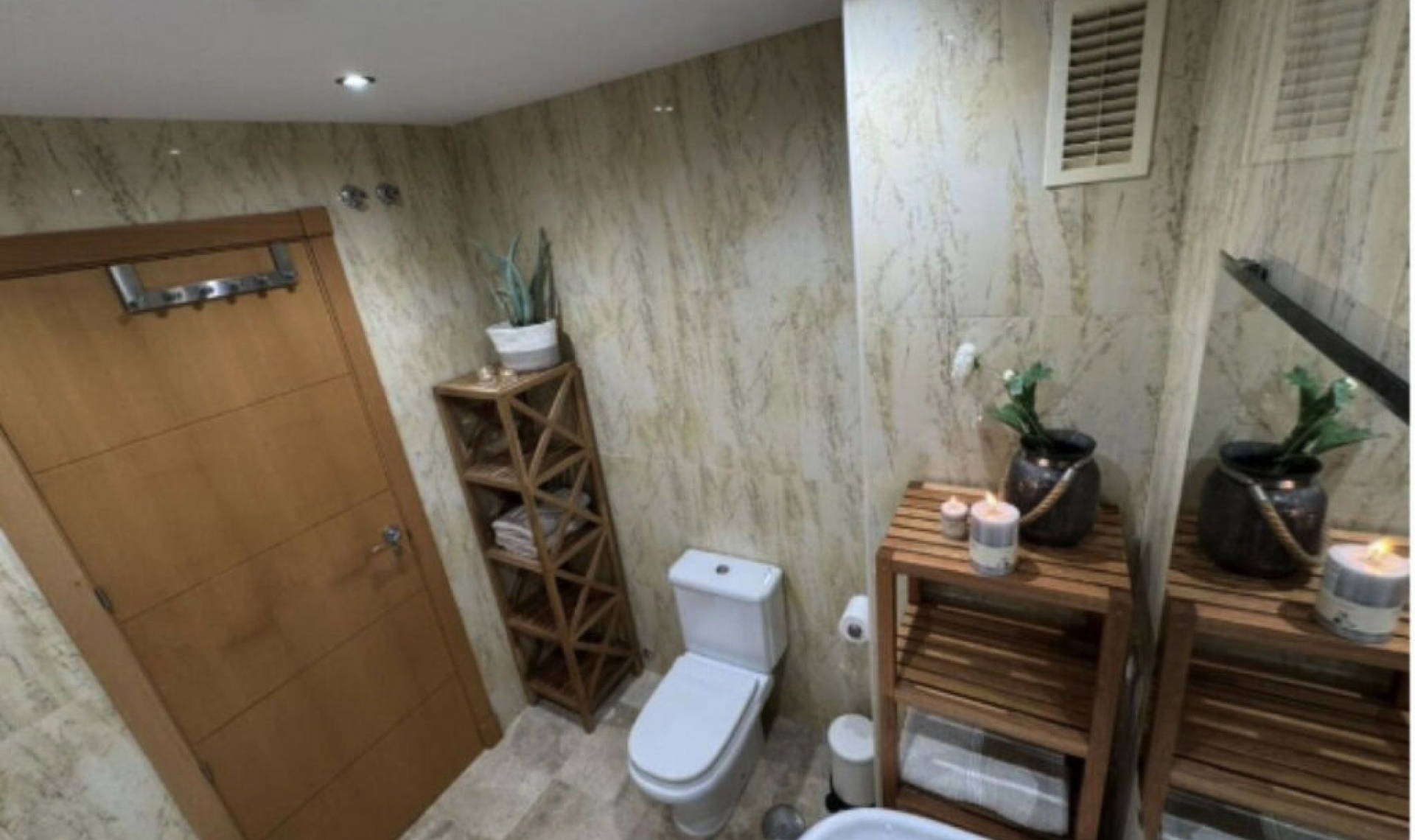 Resale - Apartment -
San Luis de Sabinillas