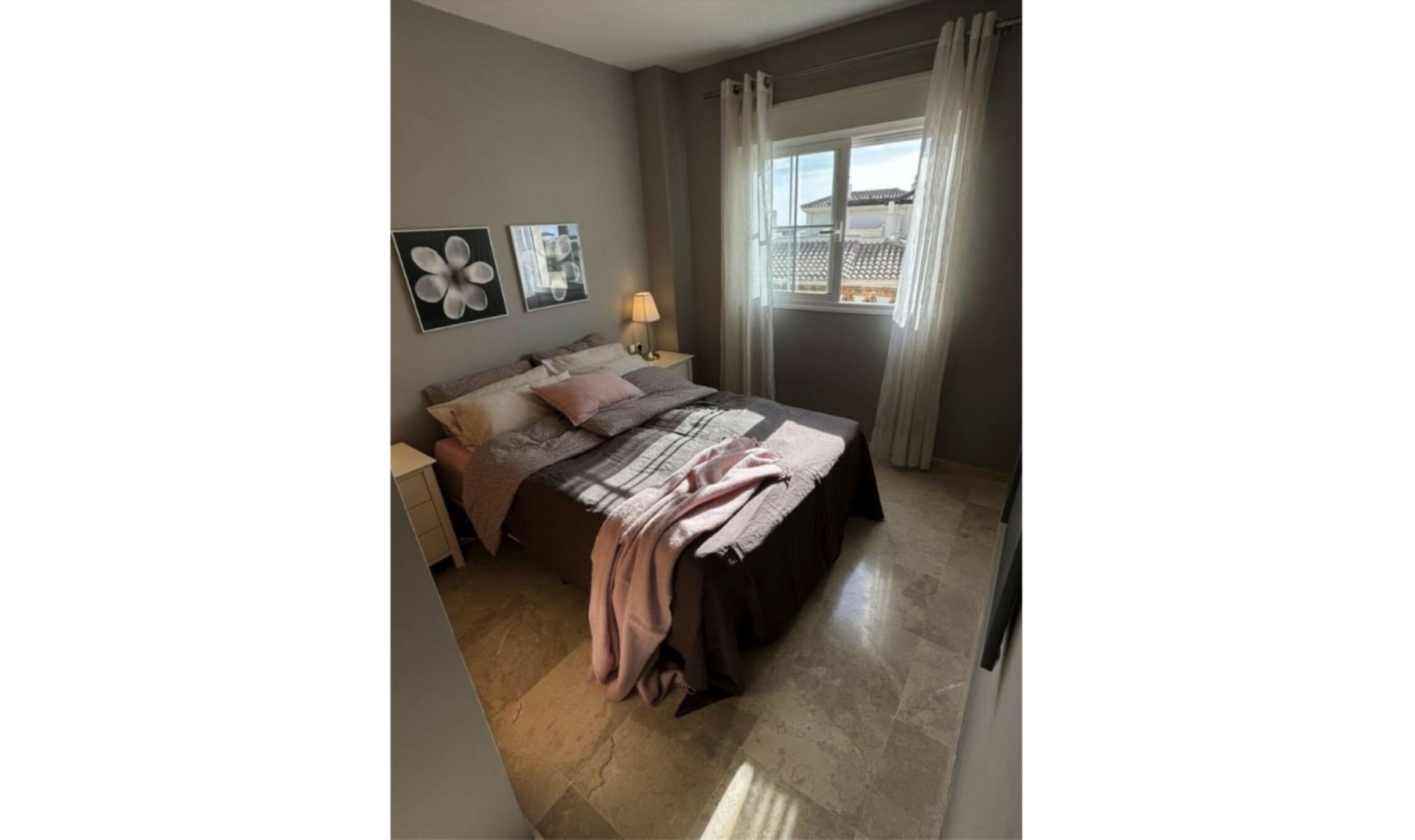 Resale - Apartment -
San Luis de Sabinillas