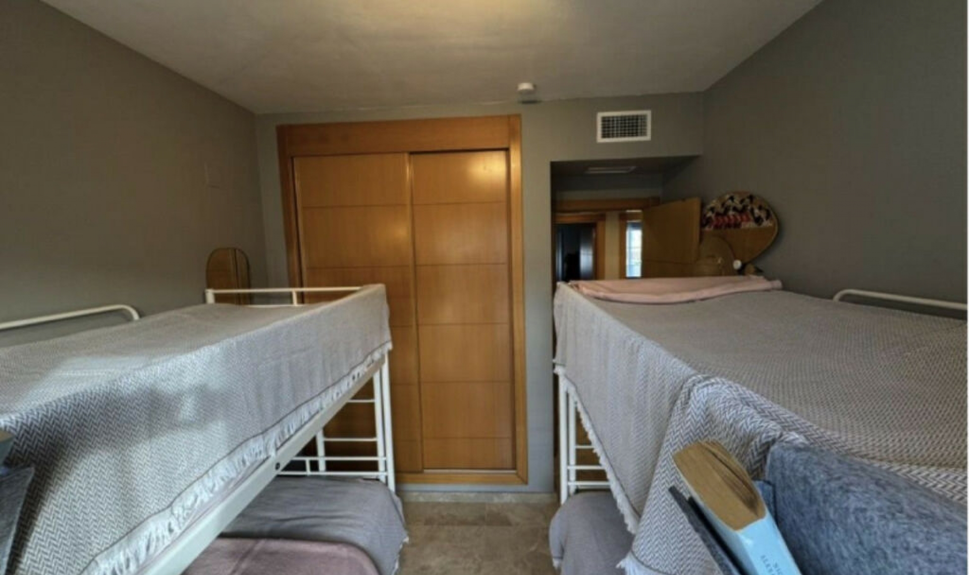 Resale - Apartment -
San Luis de Sabinillas