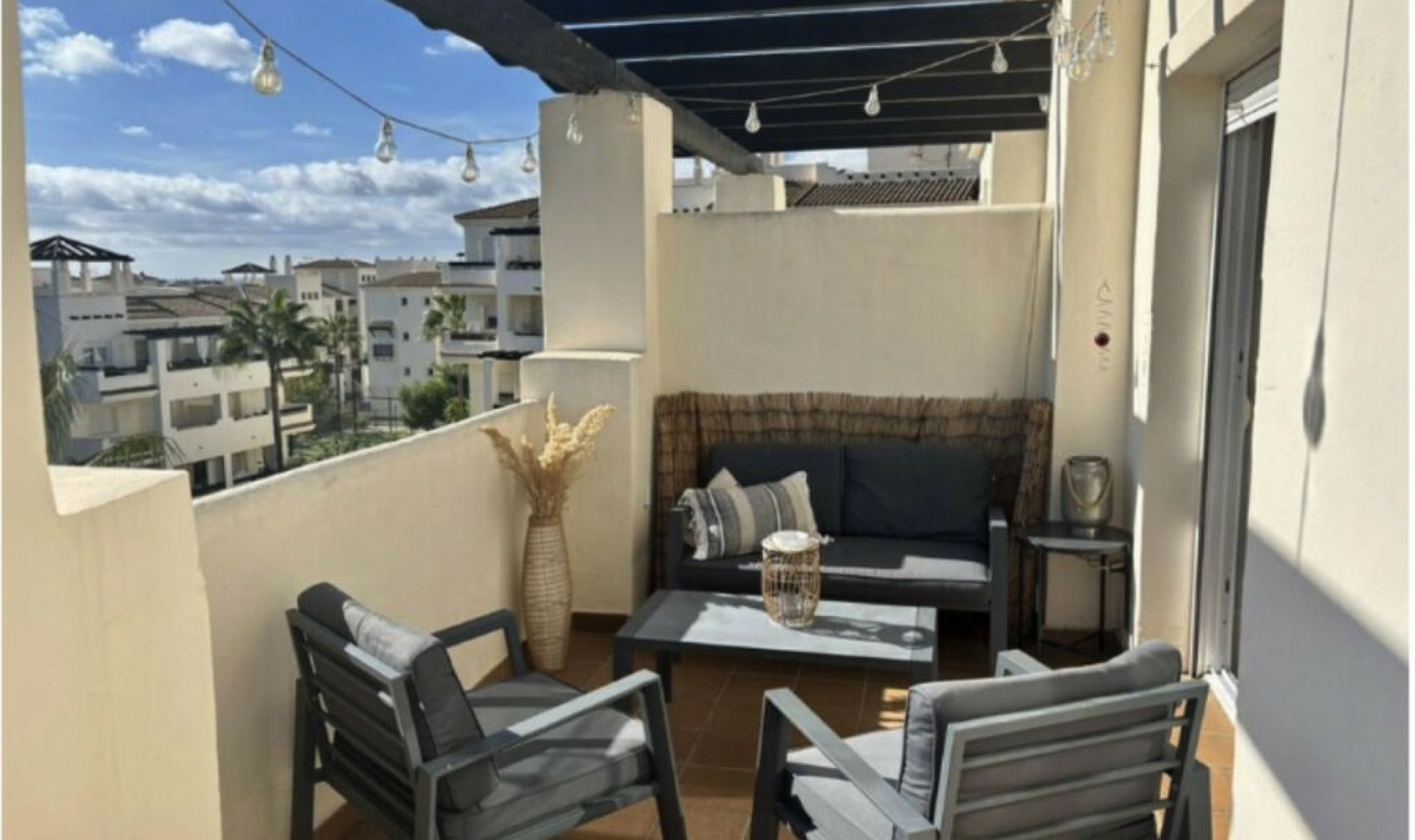 Resale - Apartment -
San Luis de Sabinillas