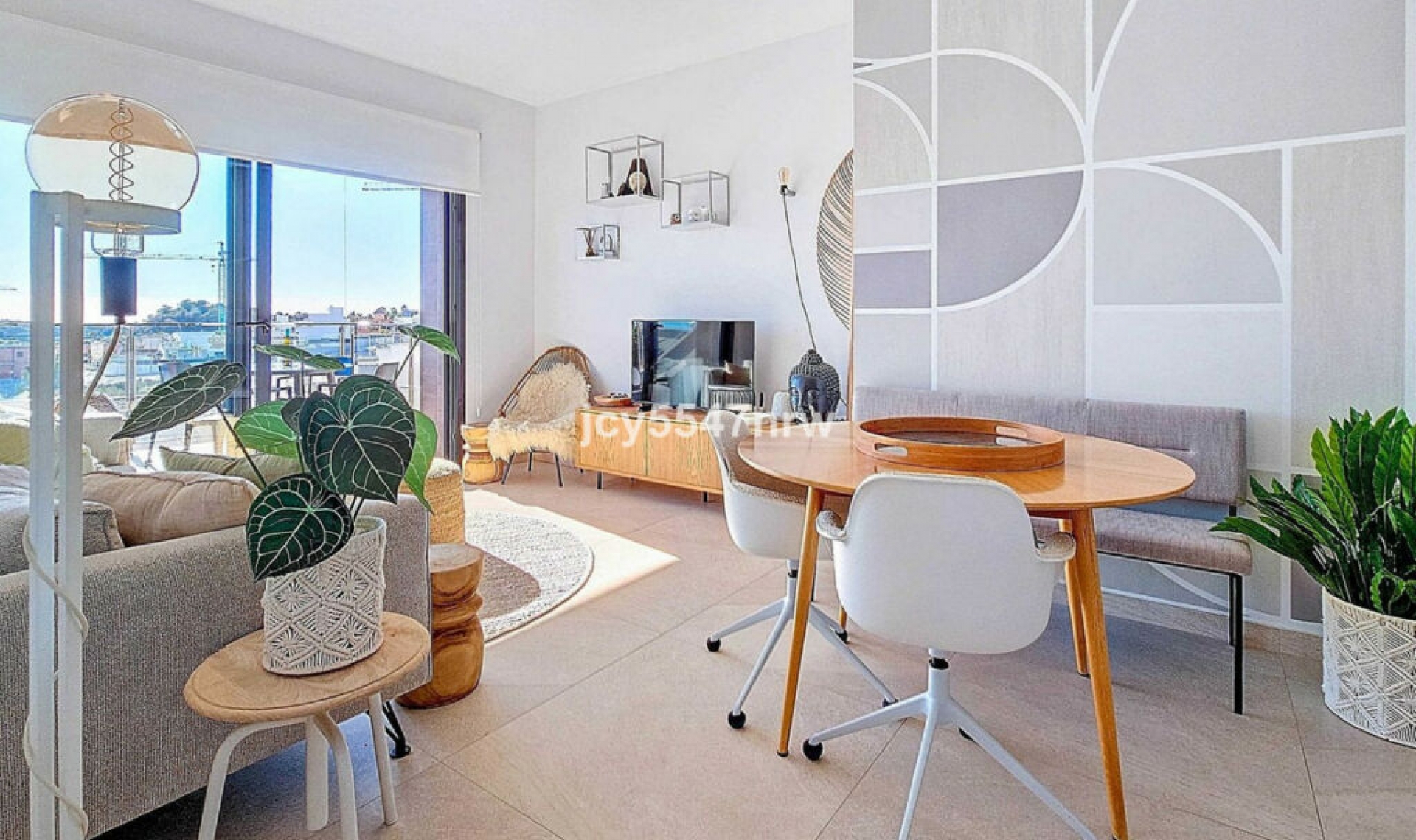 Resale - Apartment -
San Miguel de Salinas