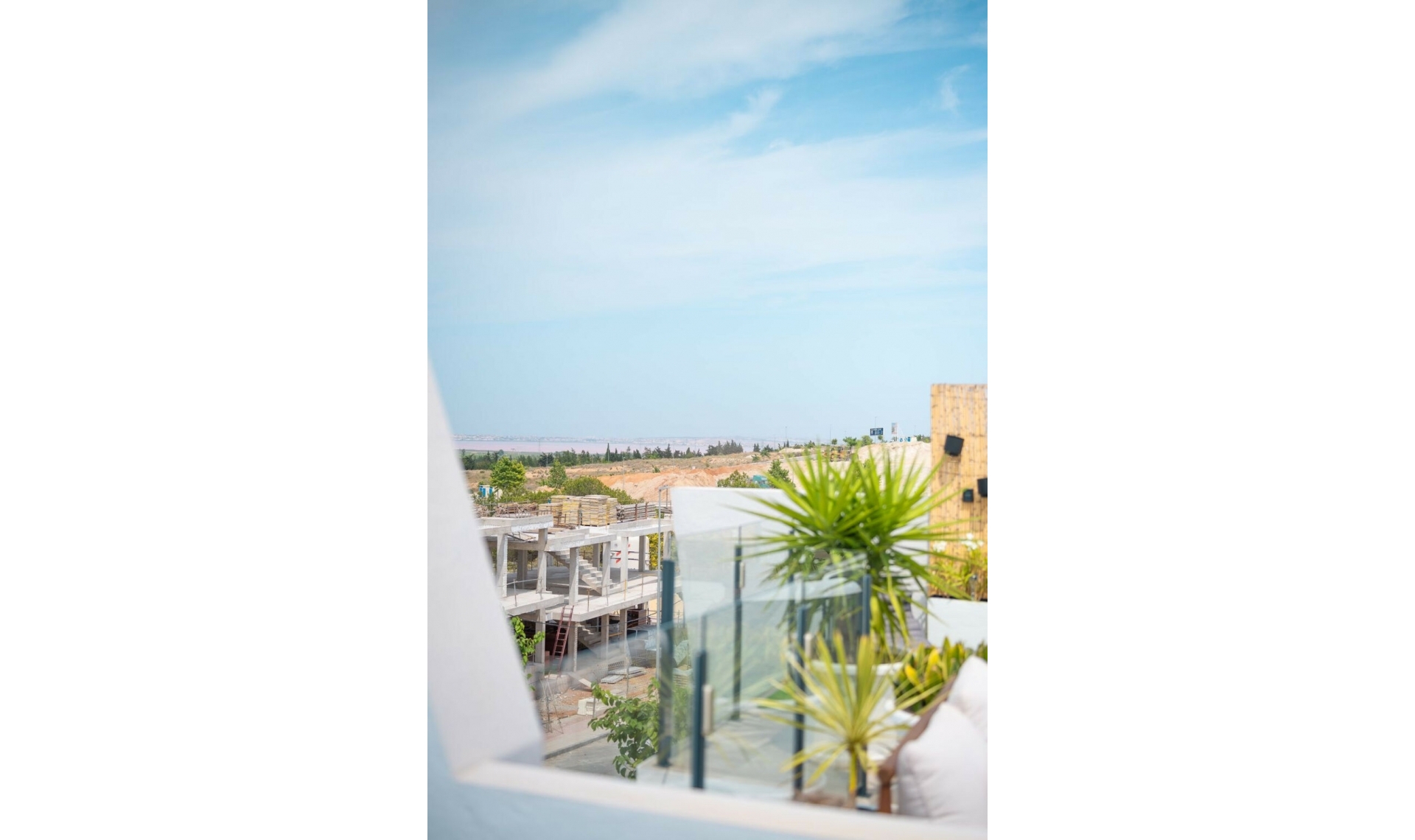 Resale - Apartment -
San Miguel de Salinas