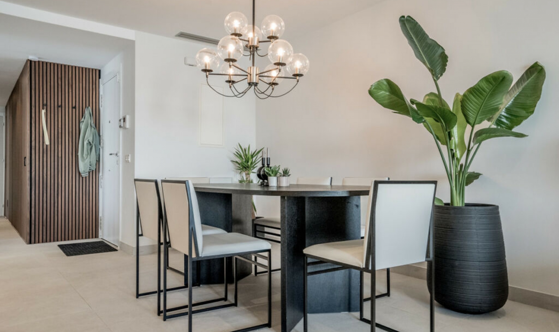 Resale - Apartment -
San Pedro de Alcántara