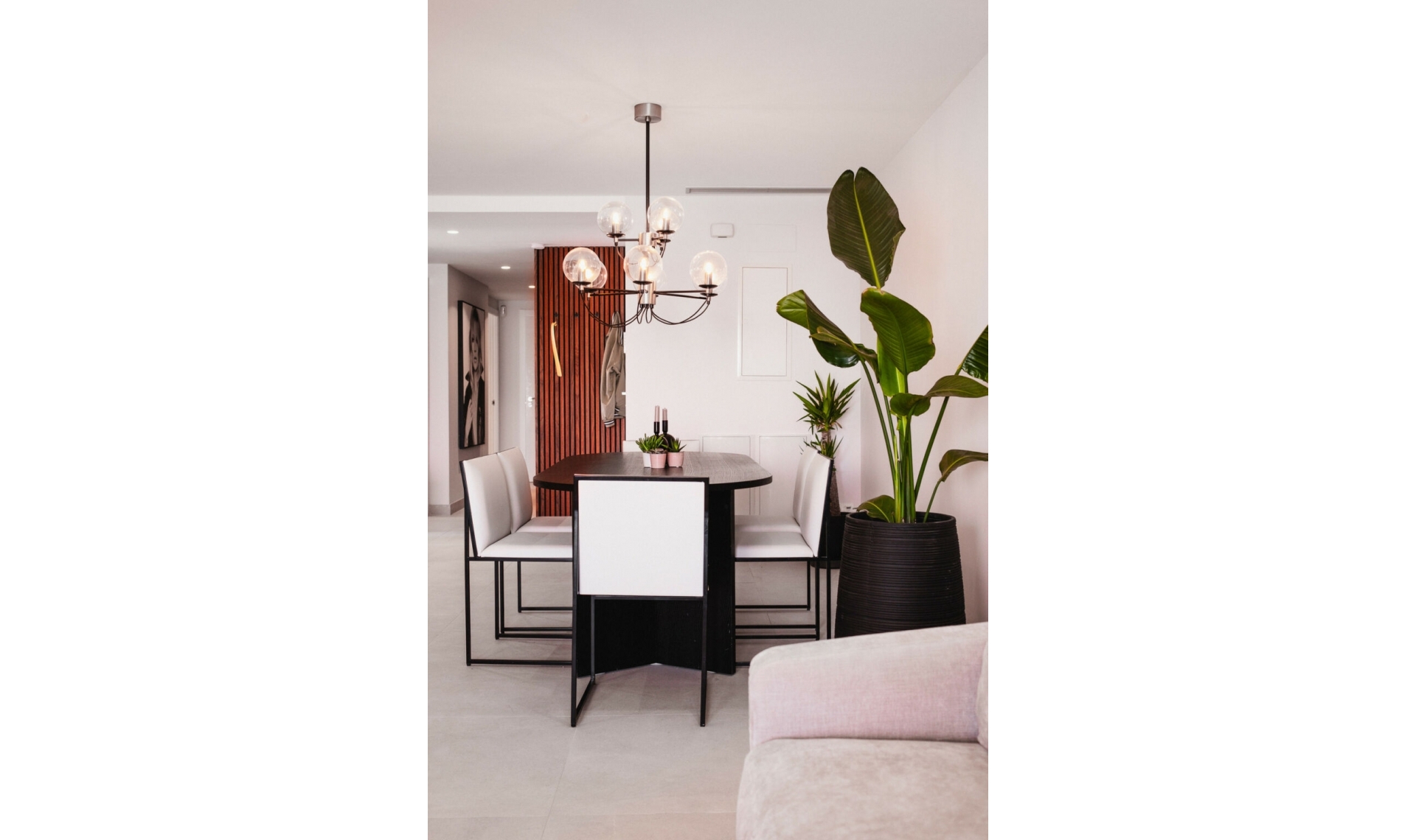 Resale - Apartment -
San Pedro de Alcántara